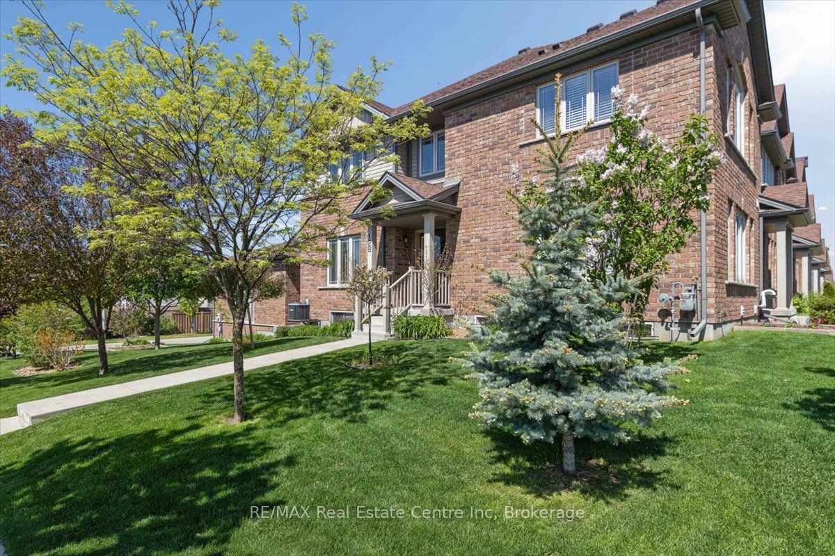 128 Ingram Drive, Guelph, ON N1E 0M6 photo 3