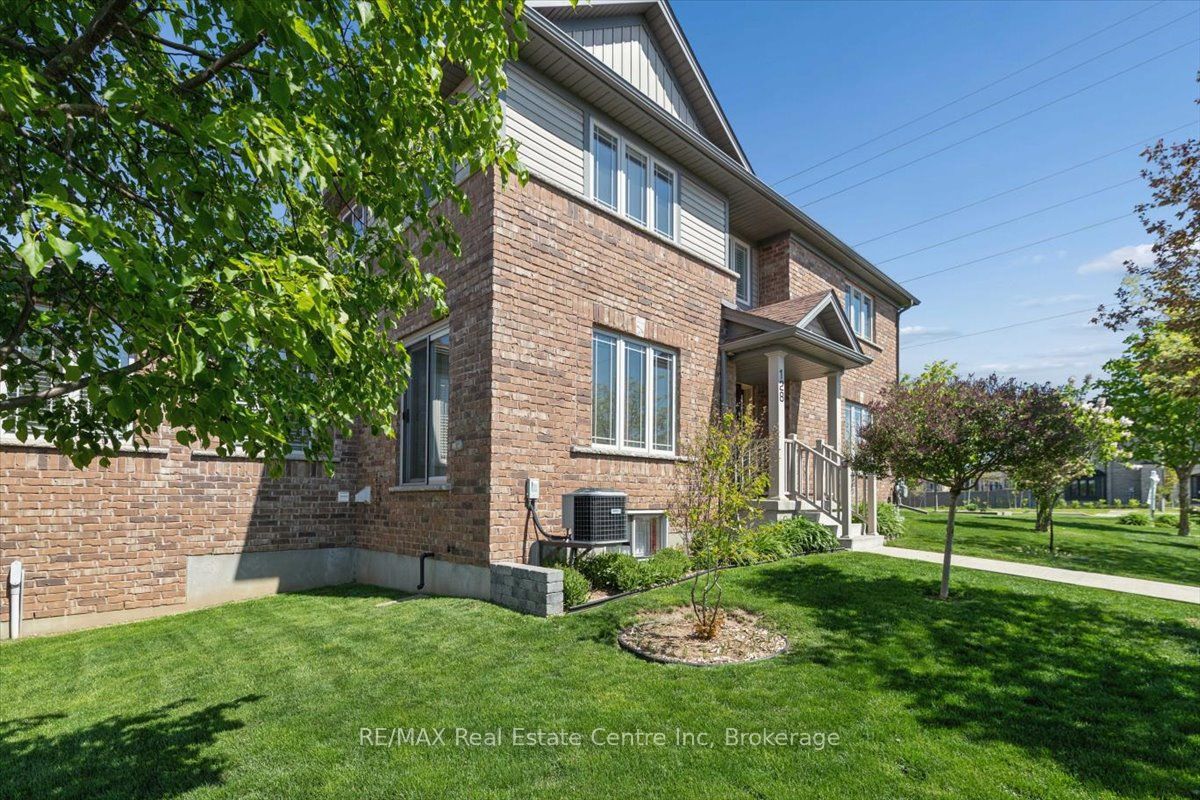 128 Ingram Drive, Guelph, ON N1E 0M6 photo 4
