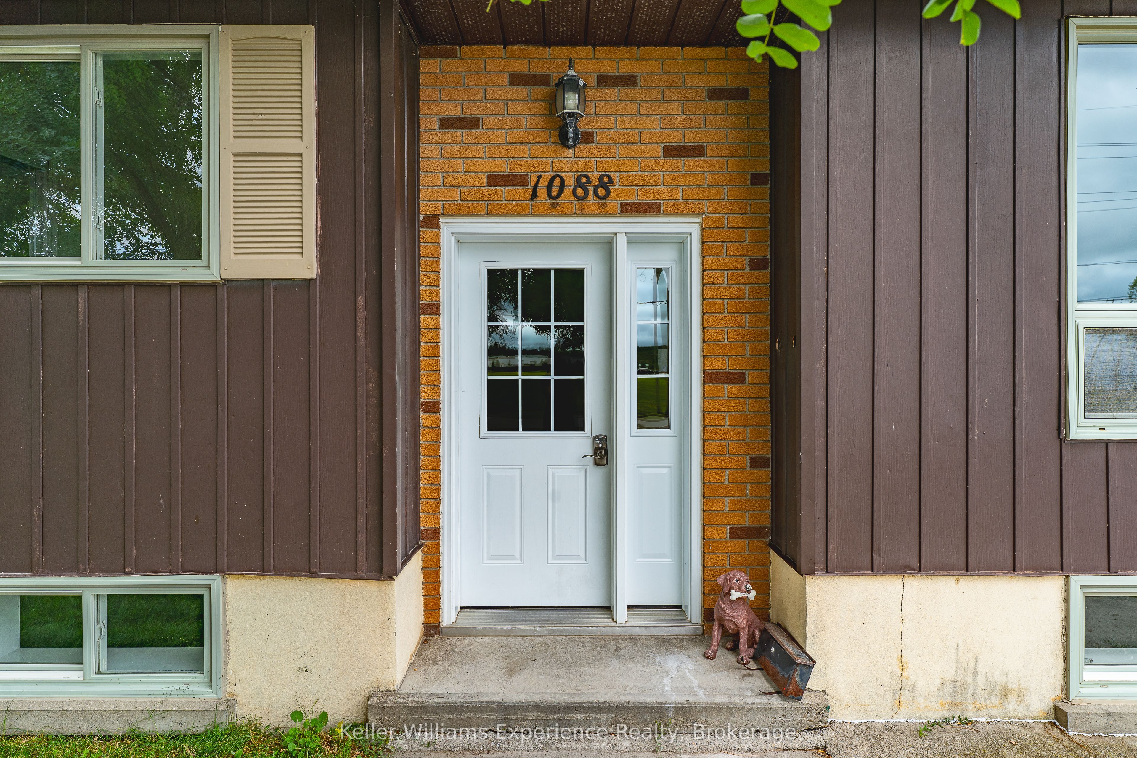 1088 8th Street E, Owen Sound, ON N4K 1M6 photo 4