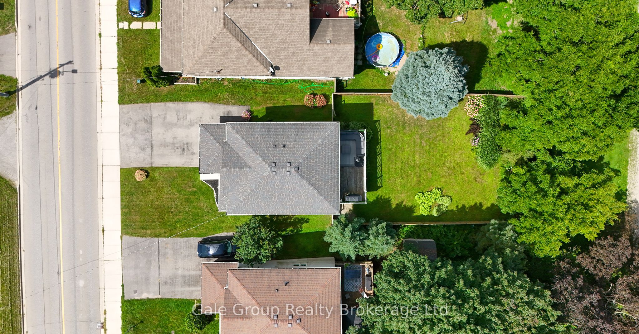 216 Thames Street N, Ingersoll, ON N5C 3E4 photo 3