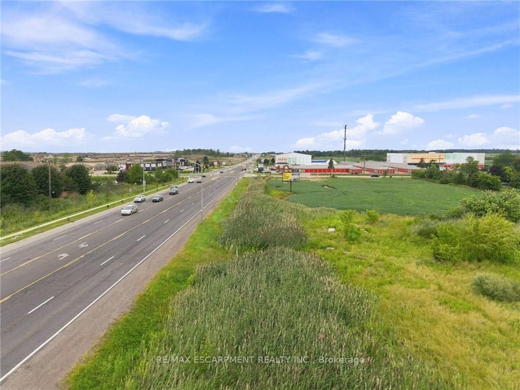 2 HIGHLAND Road, Hamilton, ON L8J 2W6 photo 5