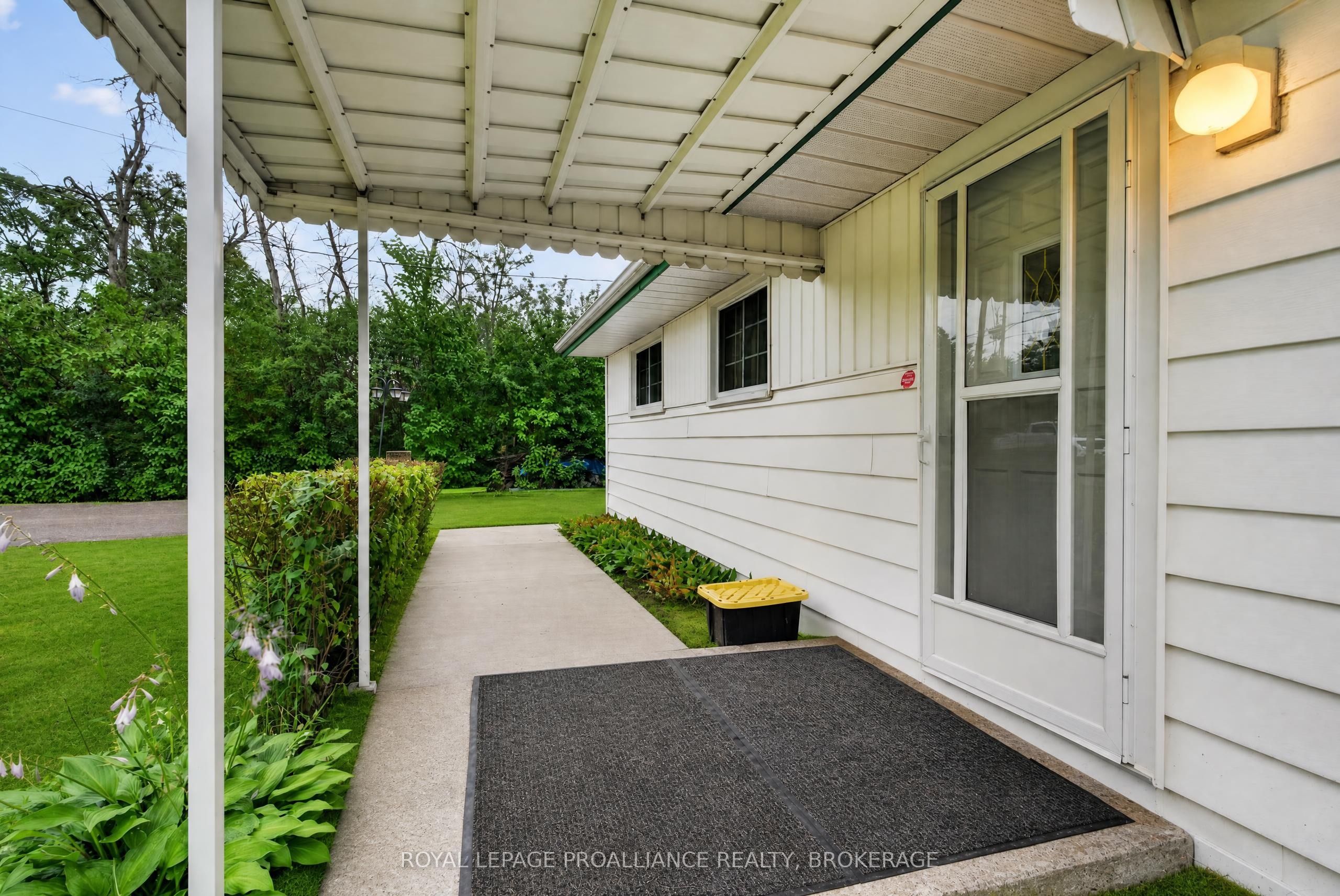 2871 Burbrook Road, Kingston, ON K7P 2Y7 photo 3