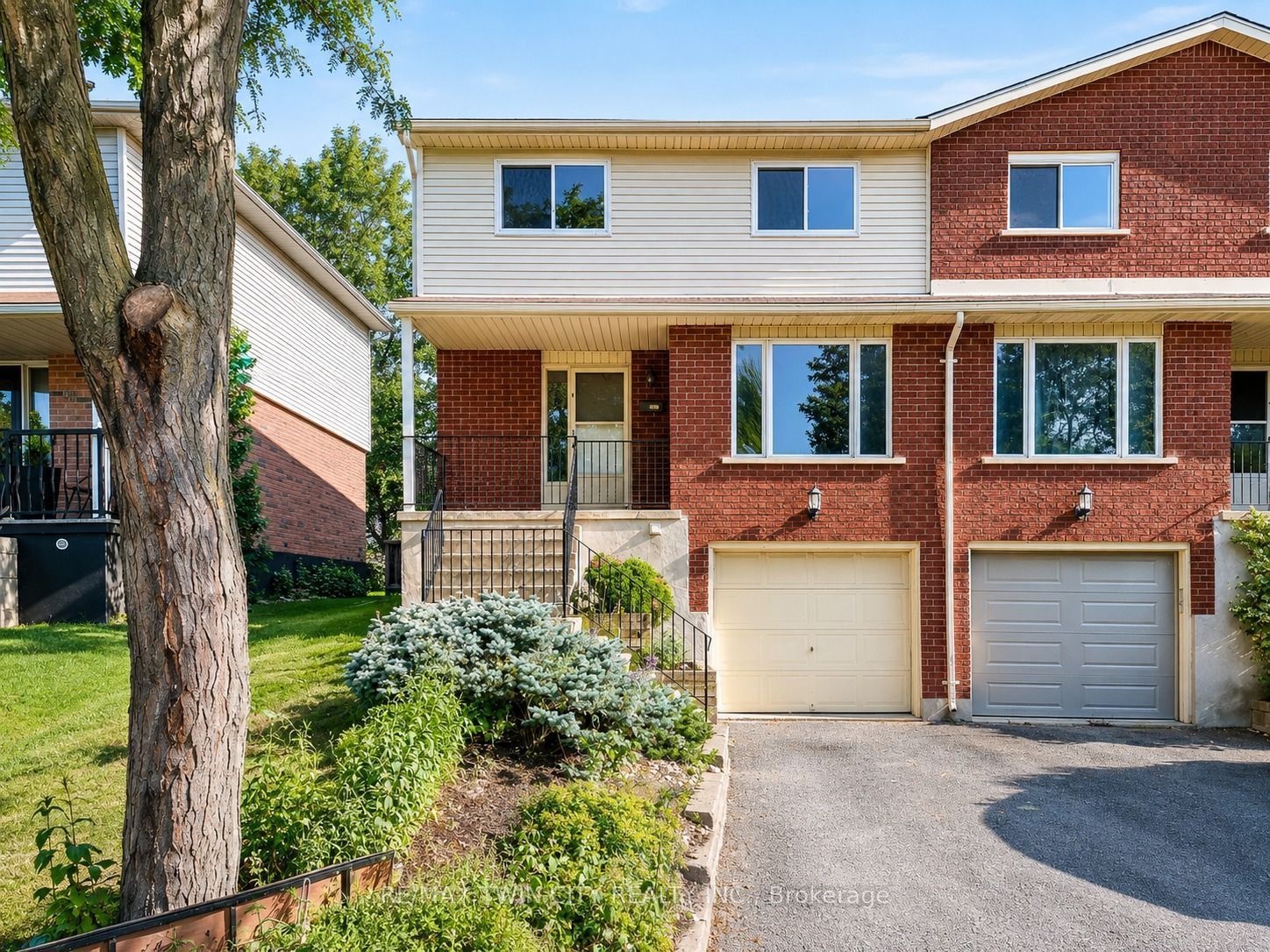68 Old Huron Court, Kitchener, ON N2R 1L7