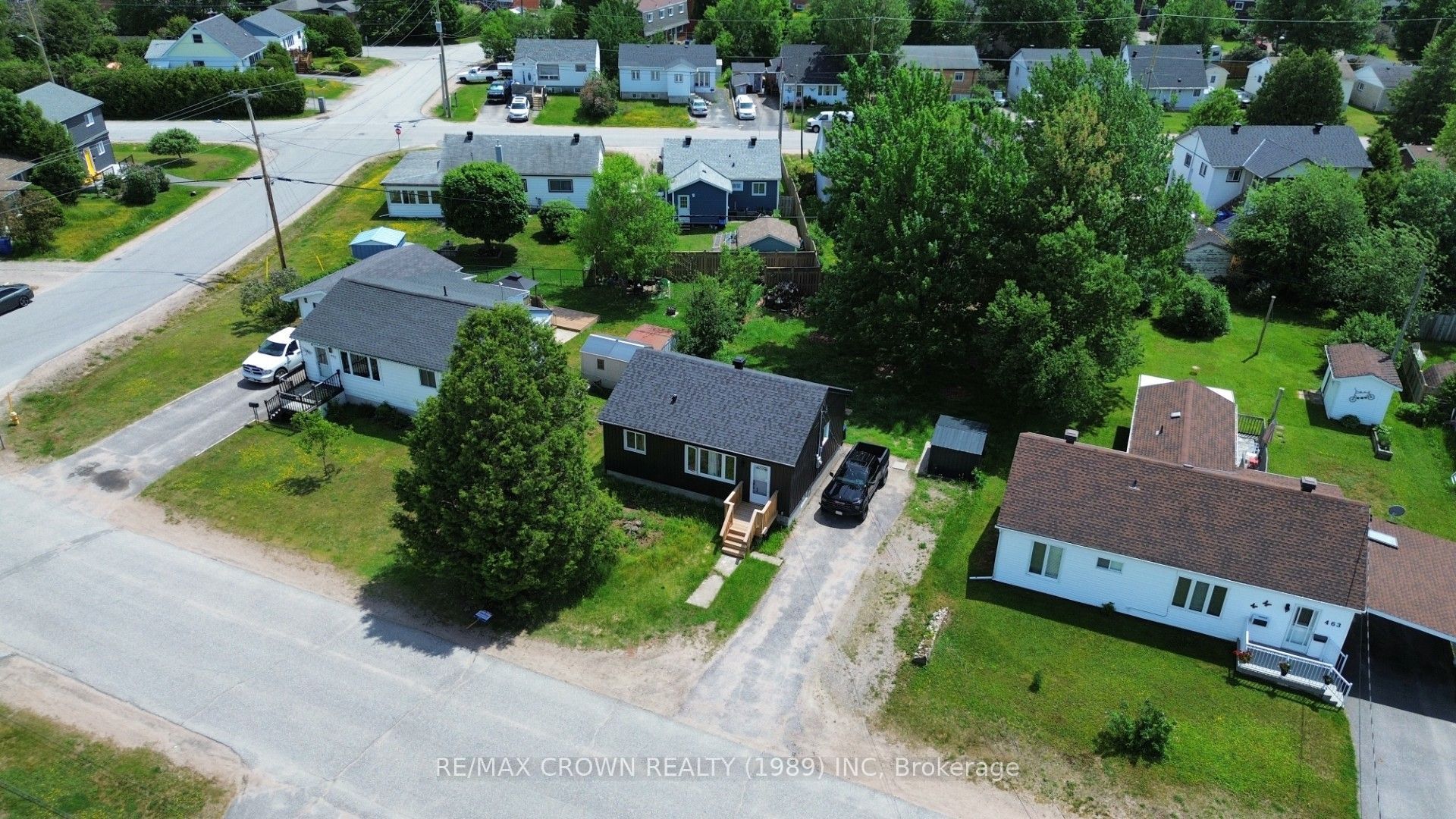 479 Angus Avenue, North Bay, ON P1B 7L9 photo 2