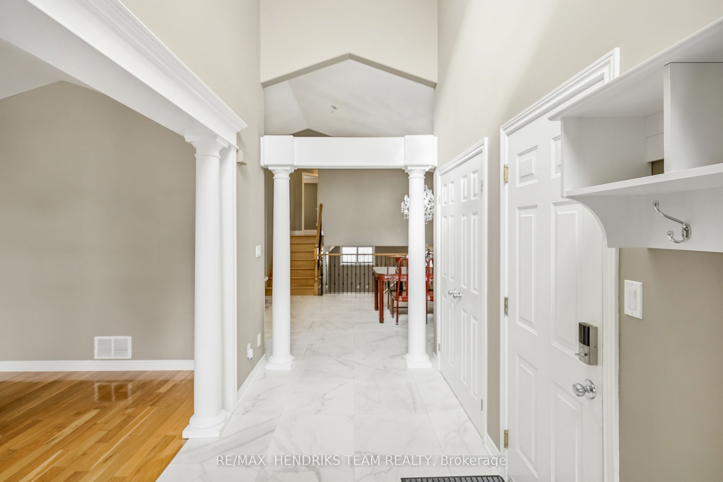 17 First Street Louth, St. Catharines, ON L2W 1C7 photo 4