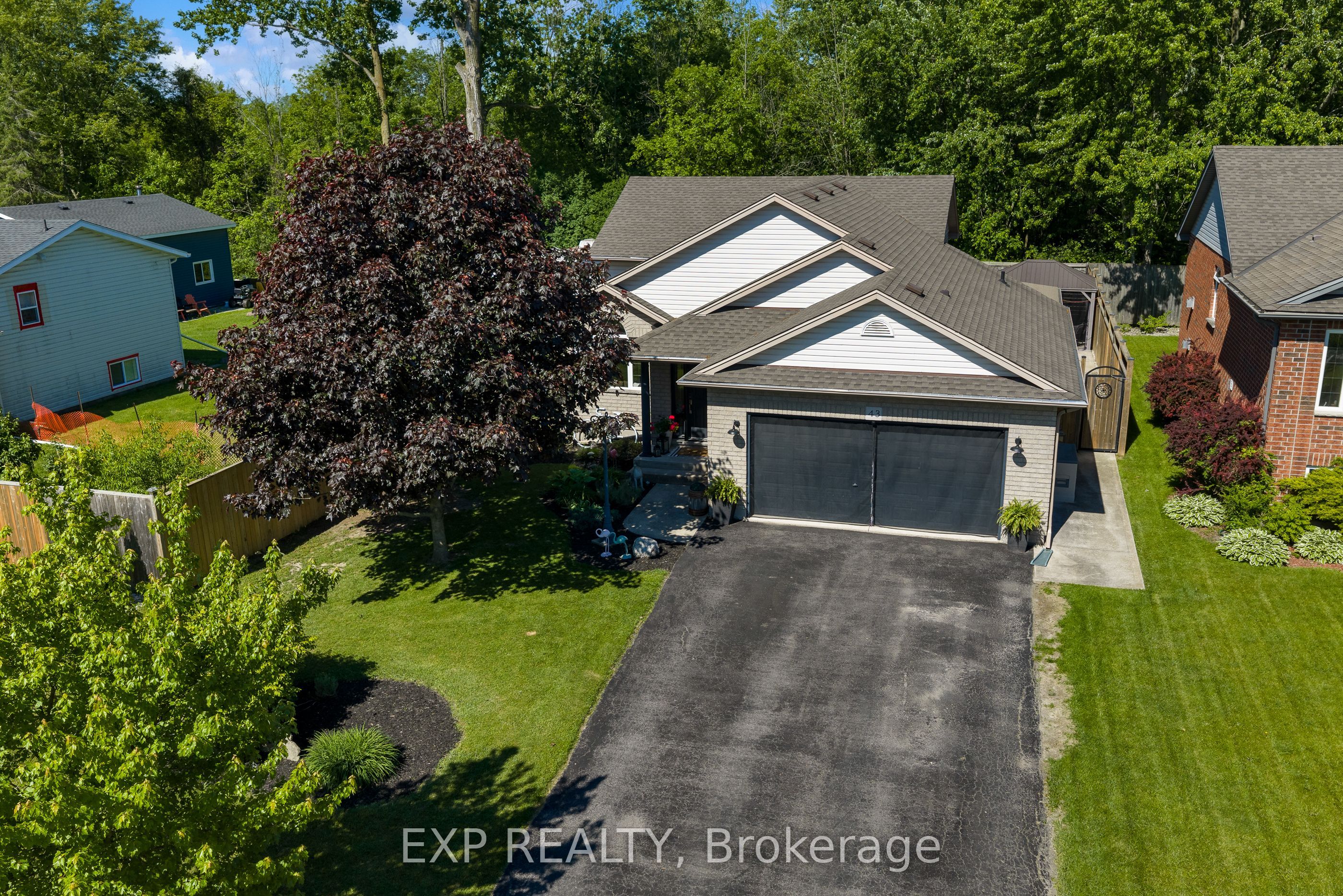 43 Thorold Avenue, Thorold, ON L0S 1K0 photo 2