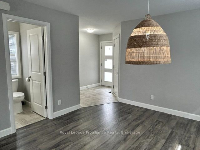 42 Dewal Place, Belleville, ON K8P 0E5 photo 3