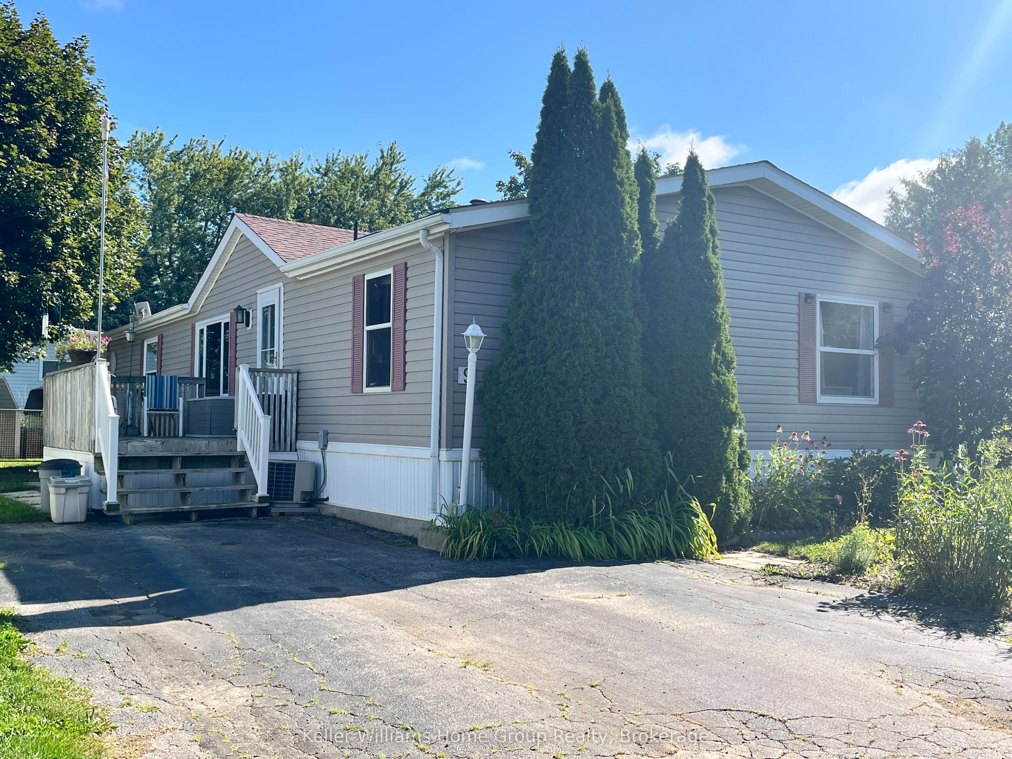 9 First Avenue, Centre Wellington, ON N1M 2W5