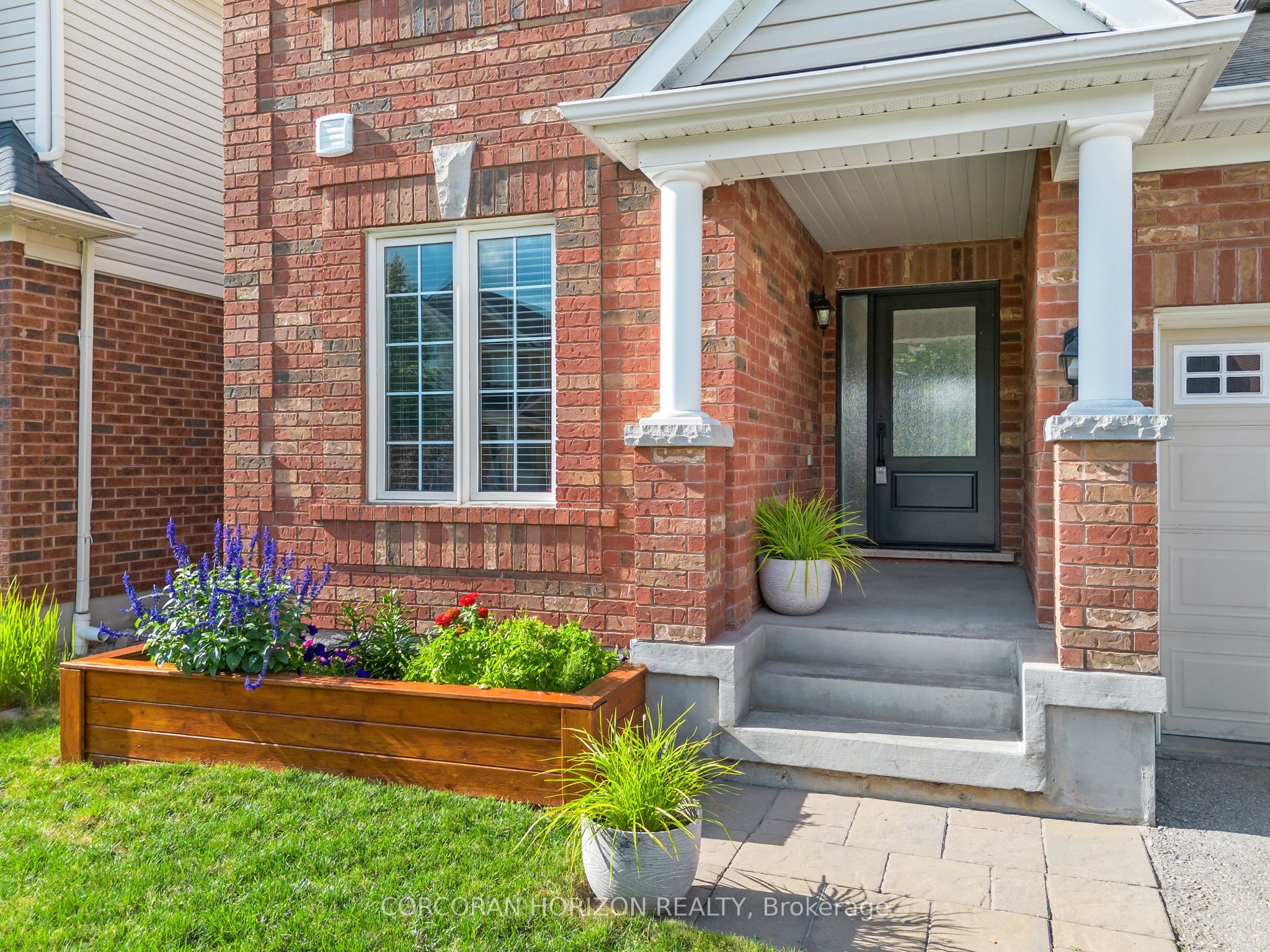 32 Chase Crescent, Cambridge, ON N3C 0C5 photo 3