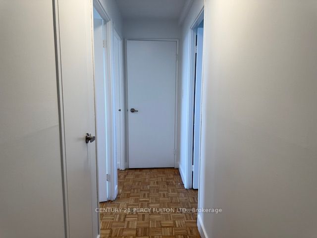 1155 Goodfellow Road 301, Peterborough, ON K9J 7X1 photo 2