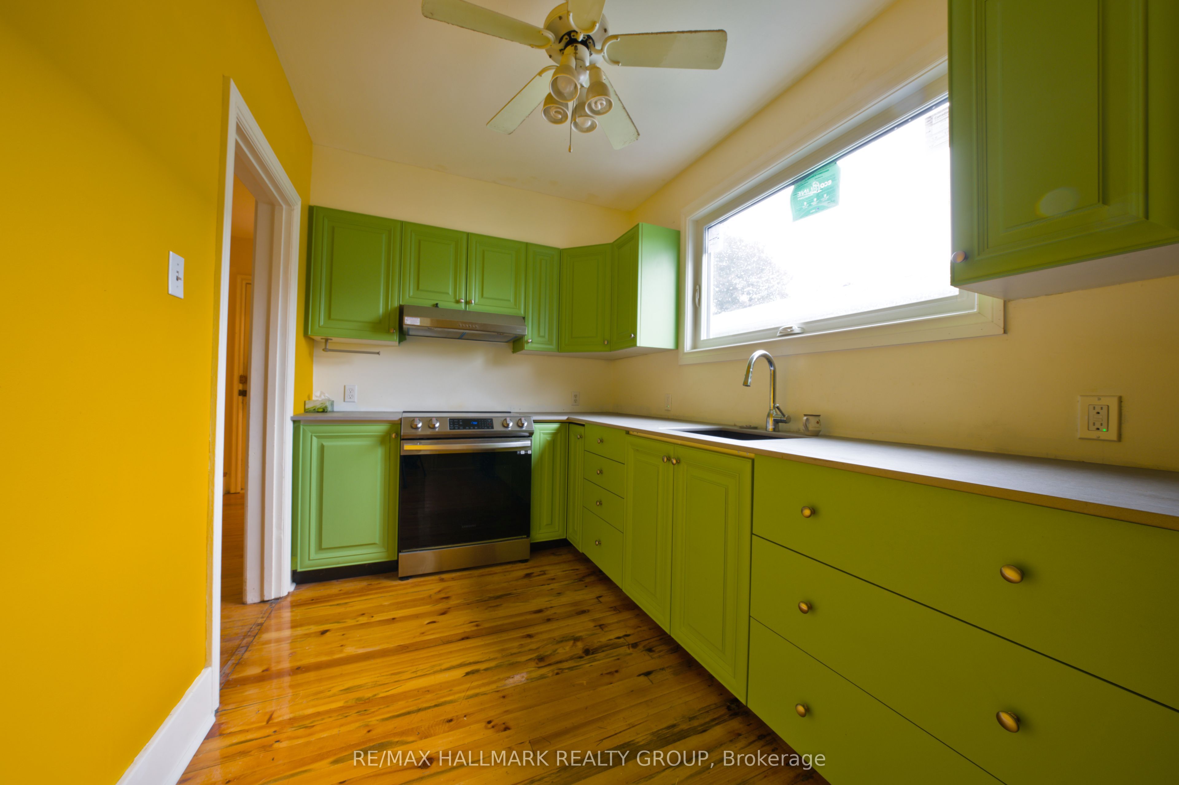 1357 Raven Avenue, Carlington - Central Park, ON K1Z 7Y3 photo 2
