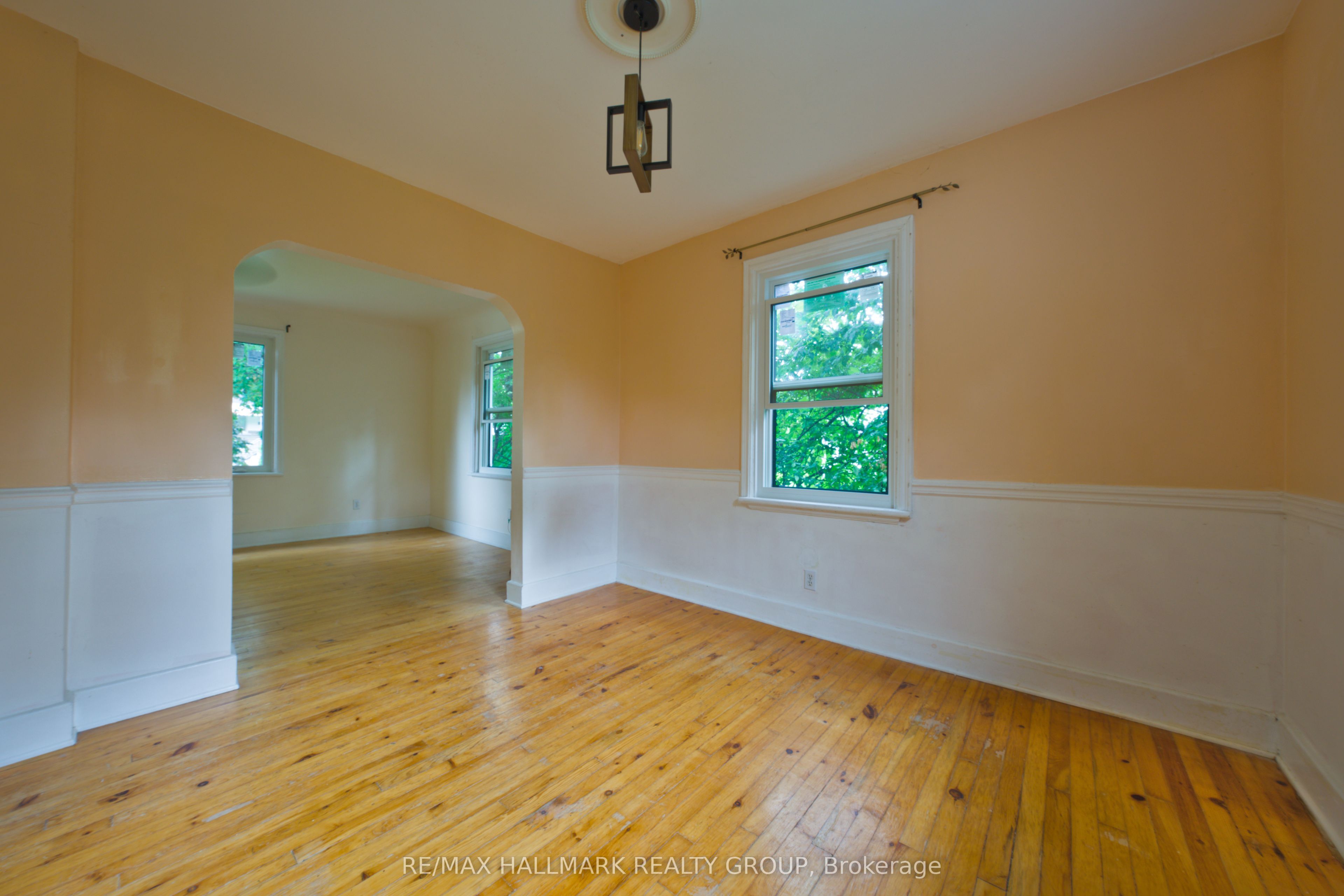 1357 Raven Avenue, Carlington - Central Park, ON K1Z 7Y3 photo 5