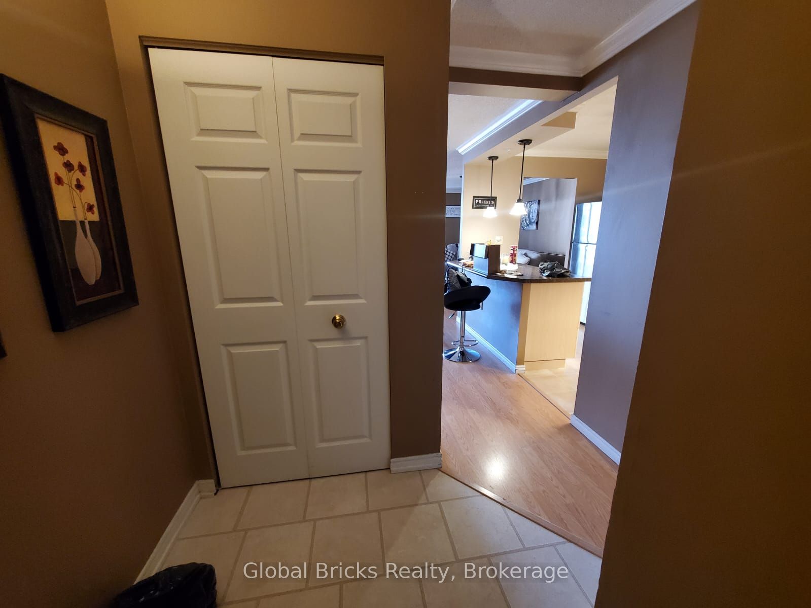 323 Colborne Street 503, London East, ON N6B 3N8 photo 2
