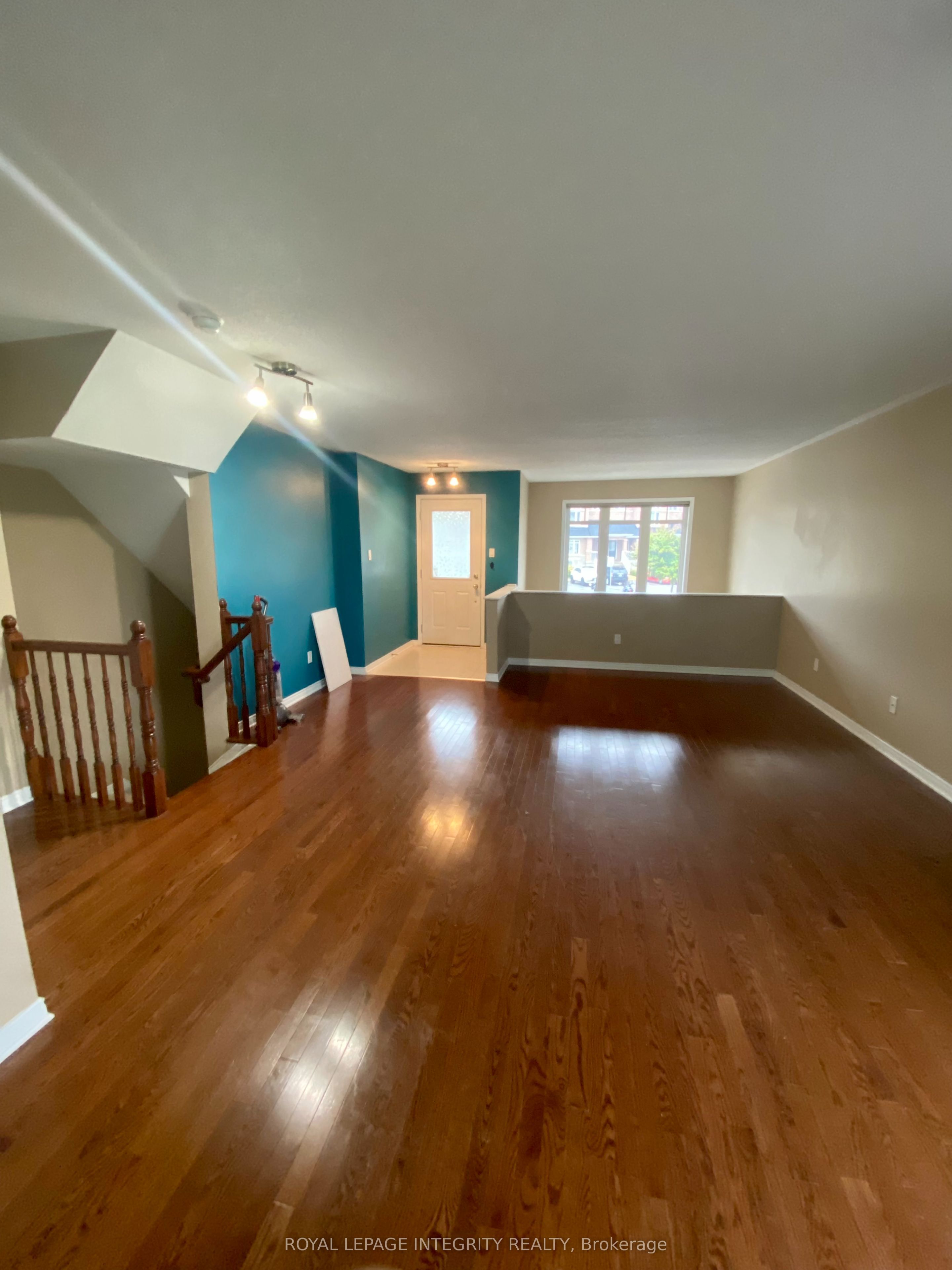 320 Tivoli Private 12, Cityview - Parkwoods Hills - Rideau Shore, ON K2E 0A6 photo 2
