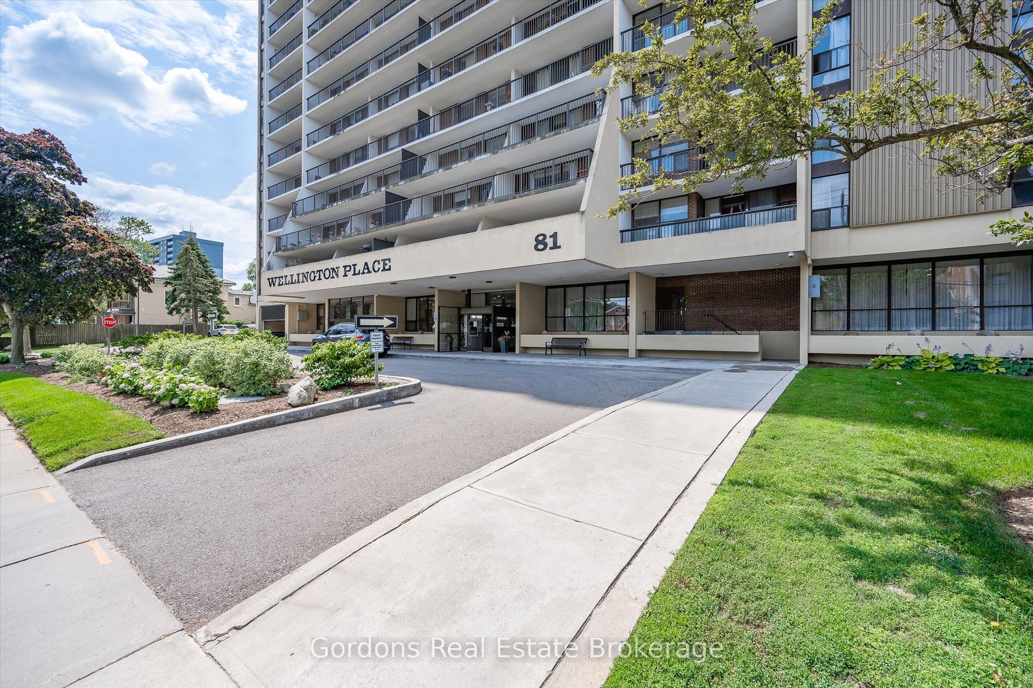 81 Church Street 1803, Kitchener, ON N2G 4M1 photo 3
