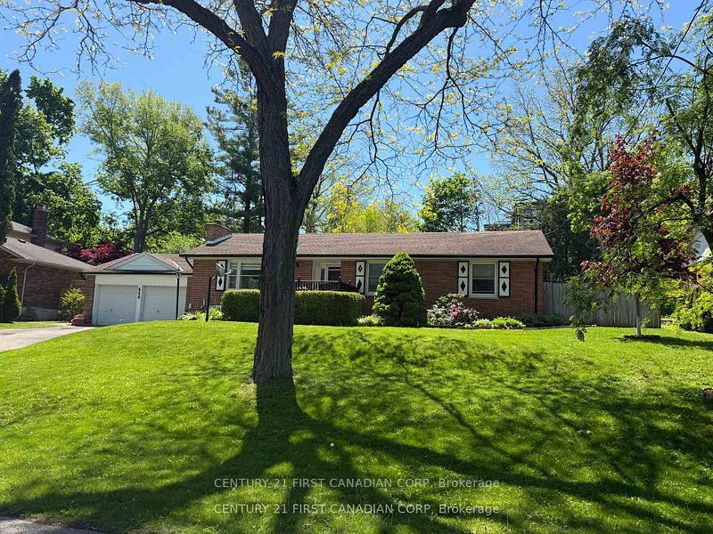 648 Westwood Drive, London South, ON N6K 1A7