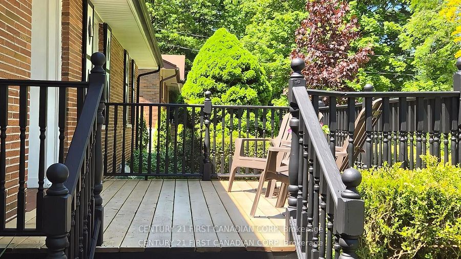648 Westwood Drive, London South, ON N6K 1A7 photo 4