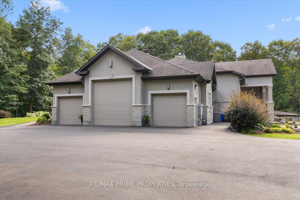 1161 Du Gouverneur Drive, Orleans - Cumberland and Area, ON K4C 1E2 photo 3