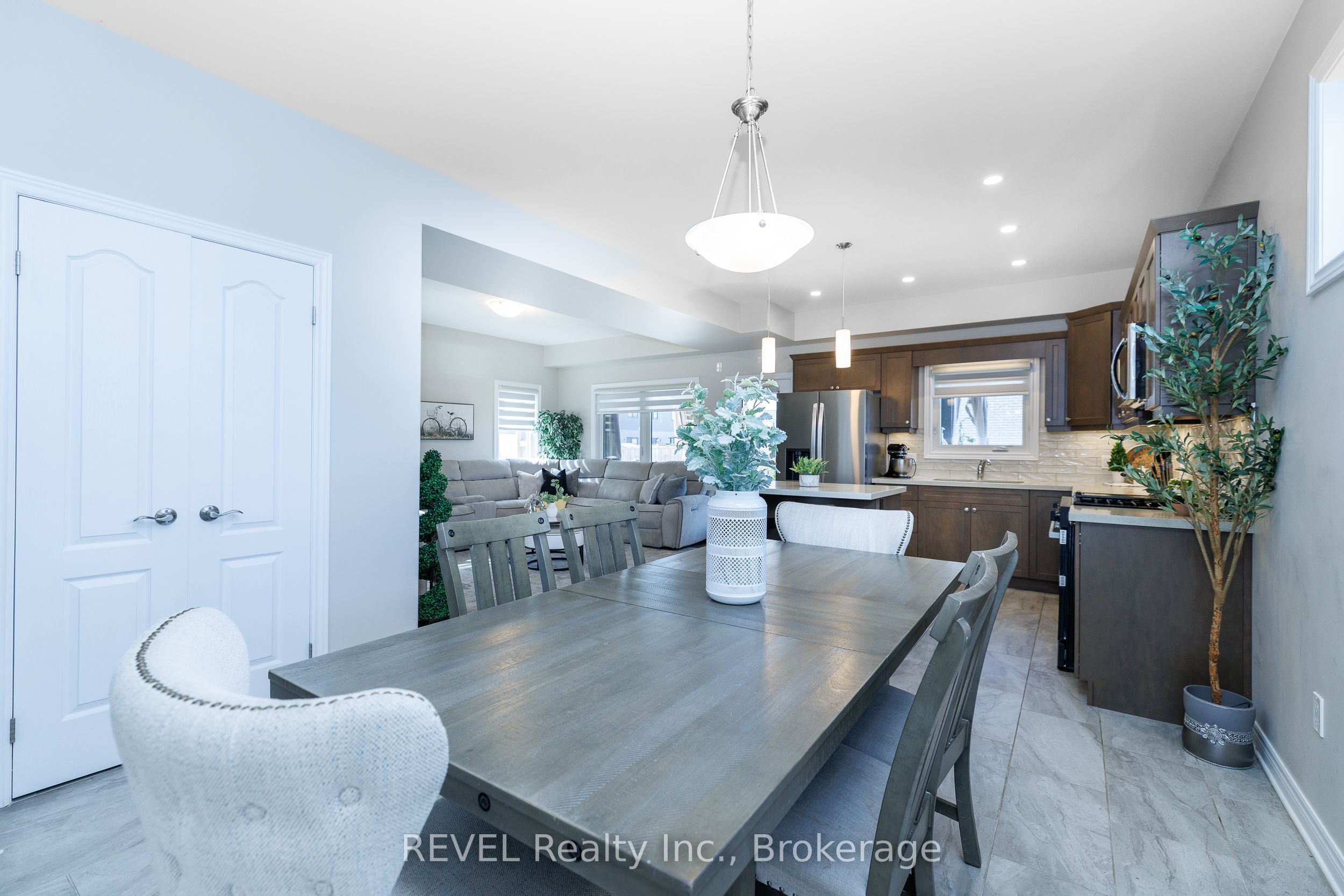 8961 Emily Boulevard, Niagara Falls, ON L2H 3T1 photo 5