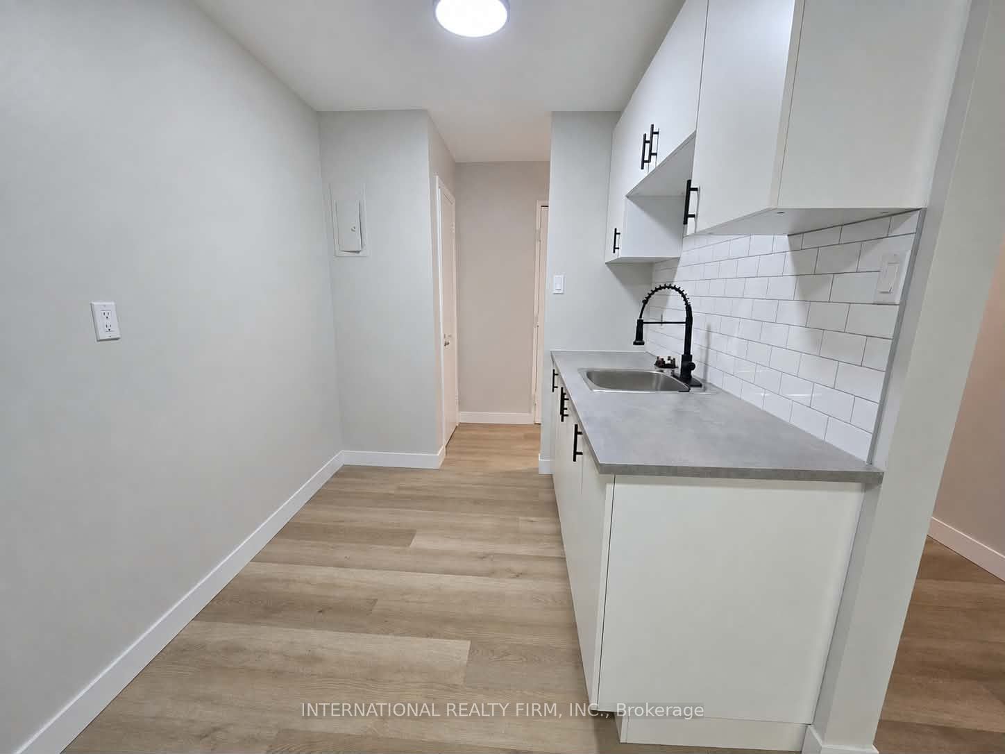 77 East Street E, St. Thomas, ON N5P 2R4 photo 5