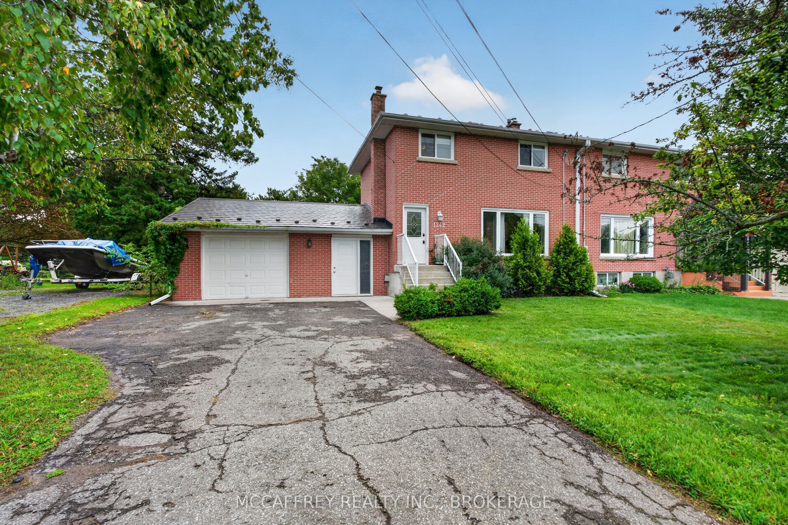 1242 Leyton Avenue, Kingston, ON K7P 2V6 photo 3