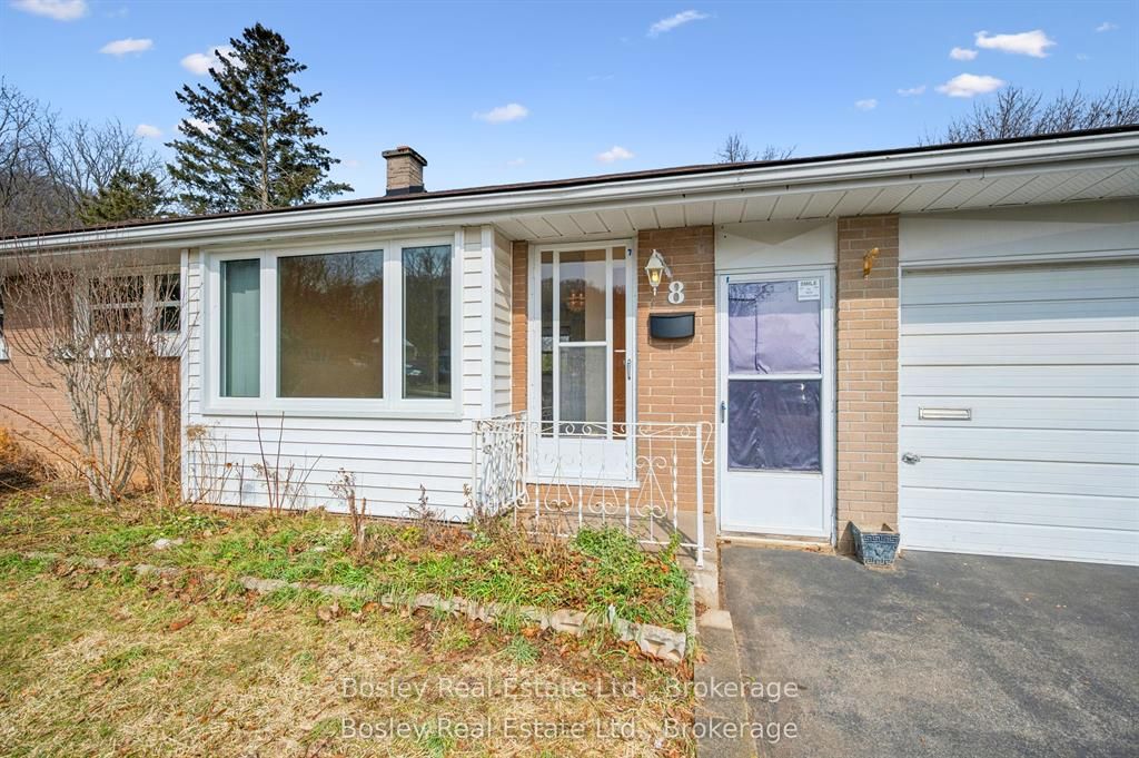 8 Gordon Street, Cambridge, ON N1S 2G4 photo 2