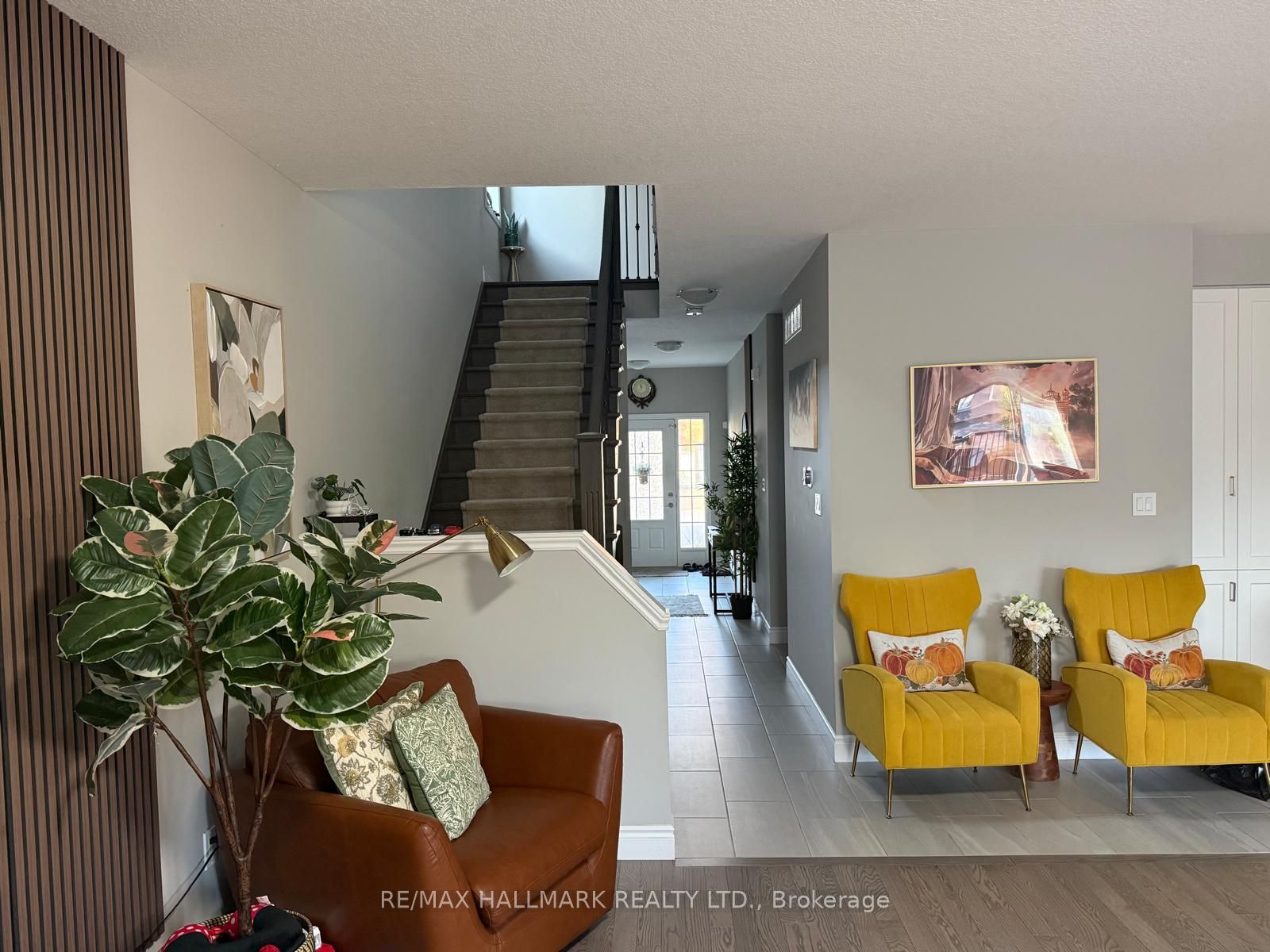 851 Robert Ferrie Drive Upper Level (Main & 2nd), Kitchener, ON N2R 1P2 photo 3