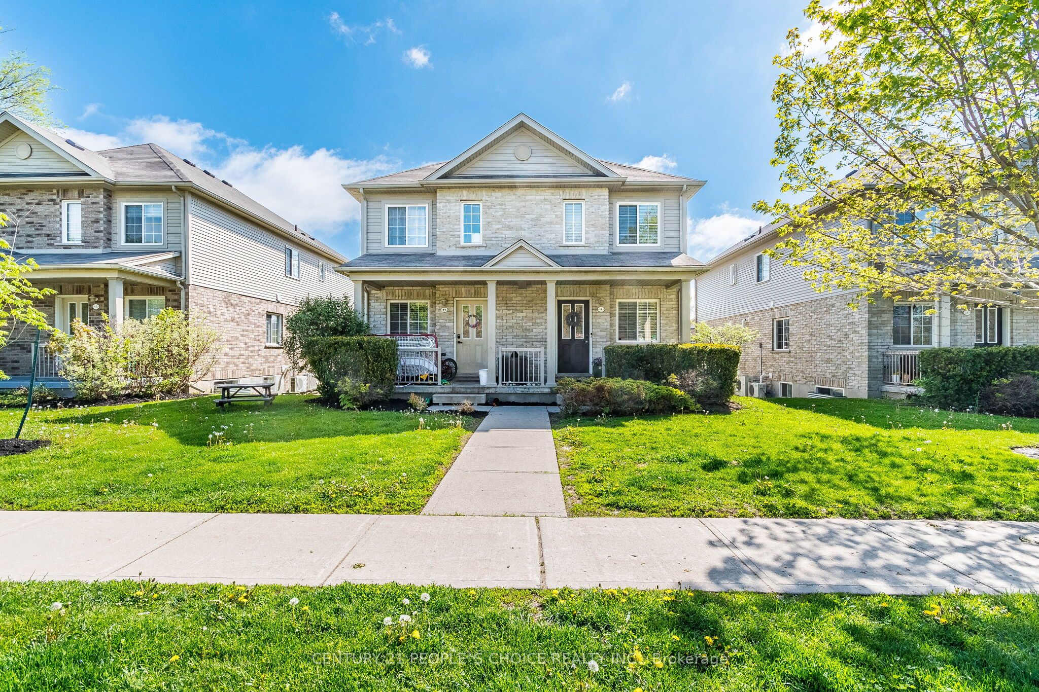 35 Mountford Drive 9, Guelph, ON N1E 0G6 photo 2