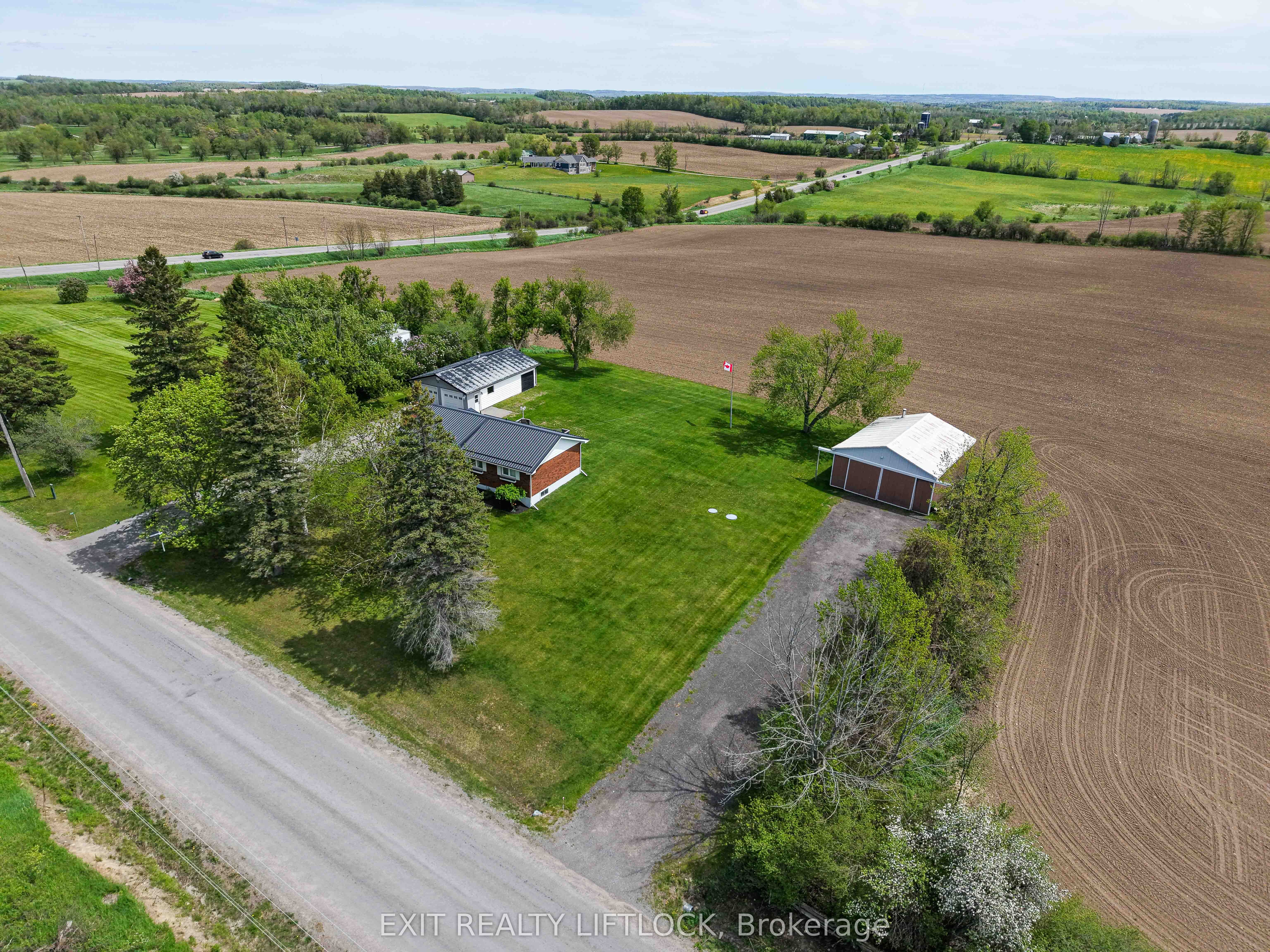 2289 Base Line Road, Otonabee-South Monaghan, ON K9J 6X9 photo 3