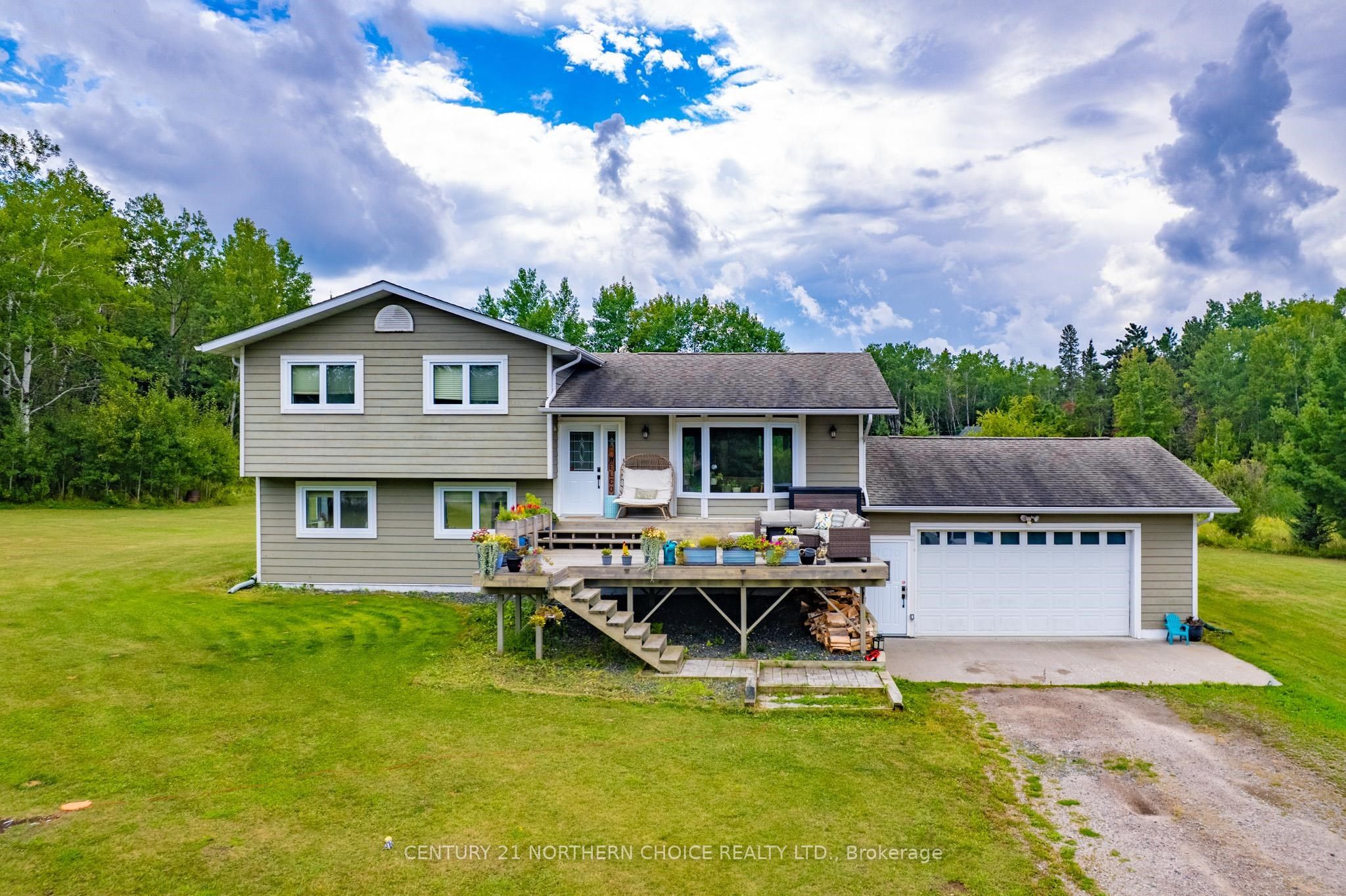 93 Peterson Road, Kenora, ON P9N 0E3