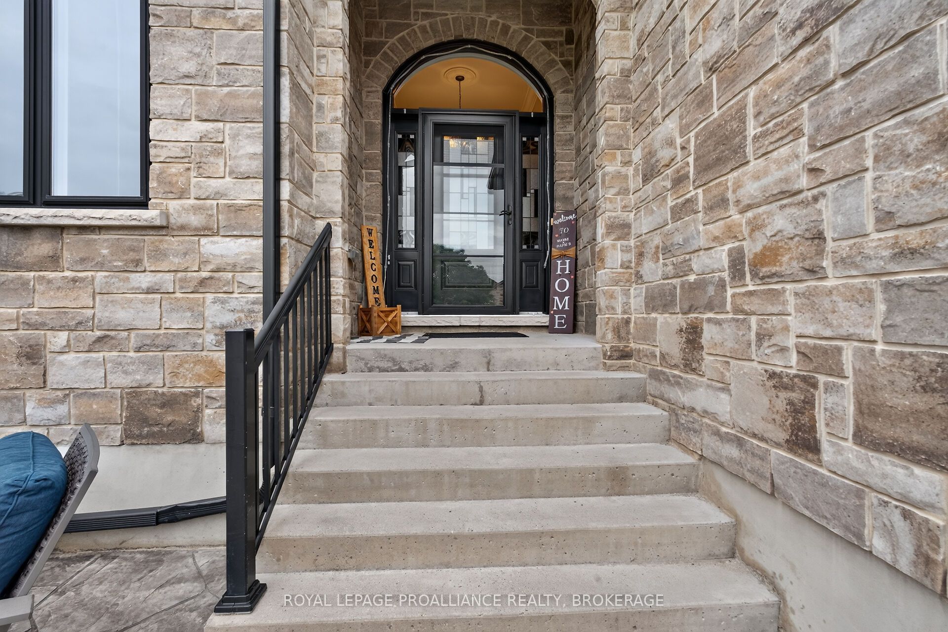 142 Gildersleeve Boulevard, Loyalist, ON K0H 1G0 photo 4