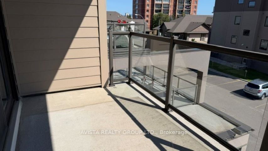 300 Vista Lane 204, Thunder Bay, ON P7B 0C3 photo 4