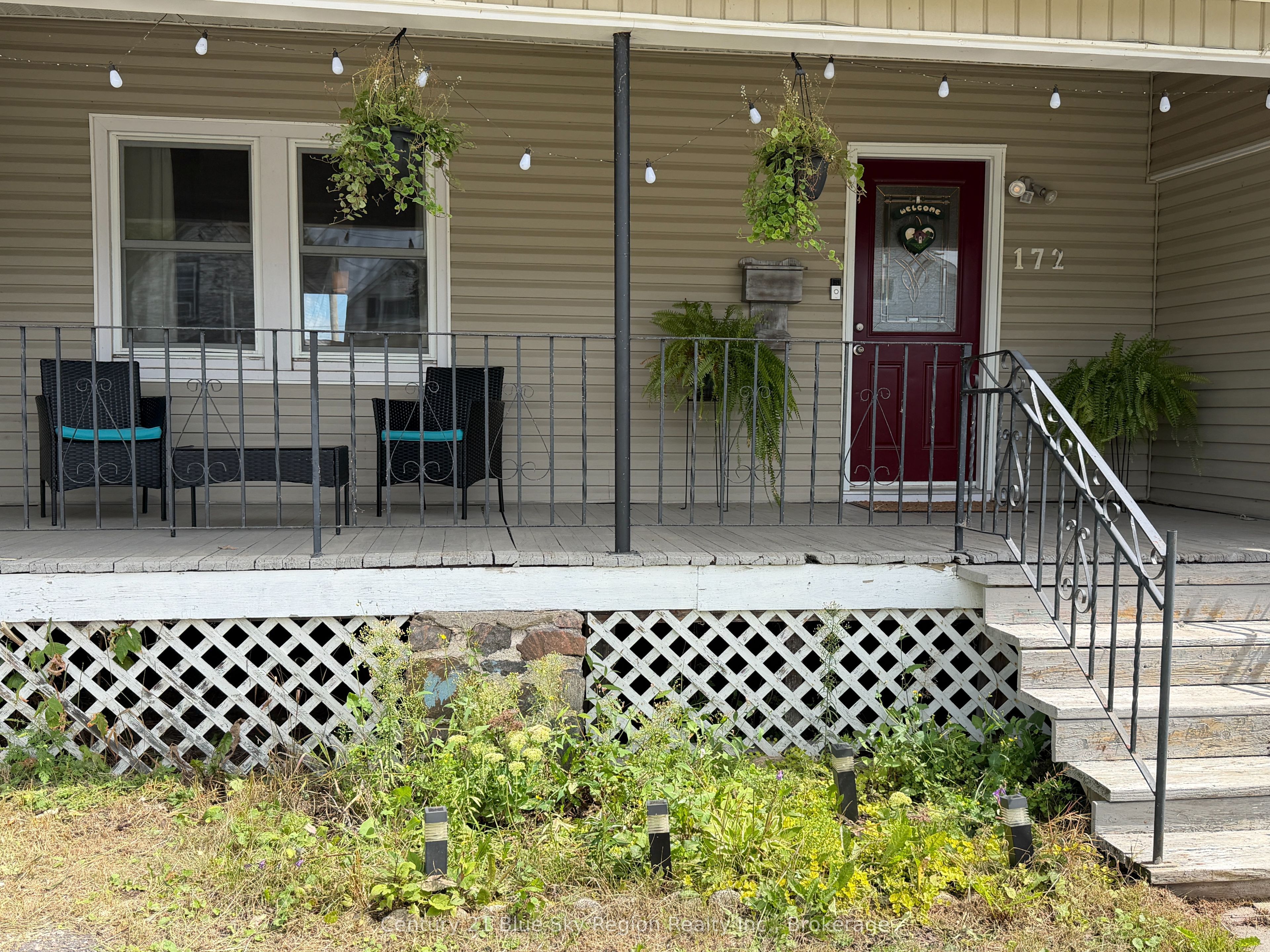 172 FOURTH Avenue E, North Bay, ON P1B 1N1 photo 2