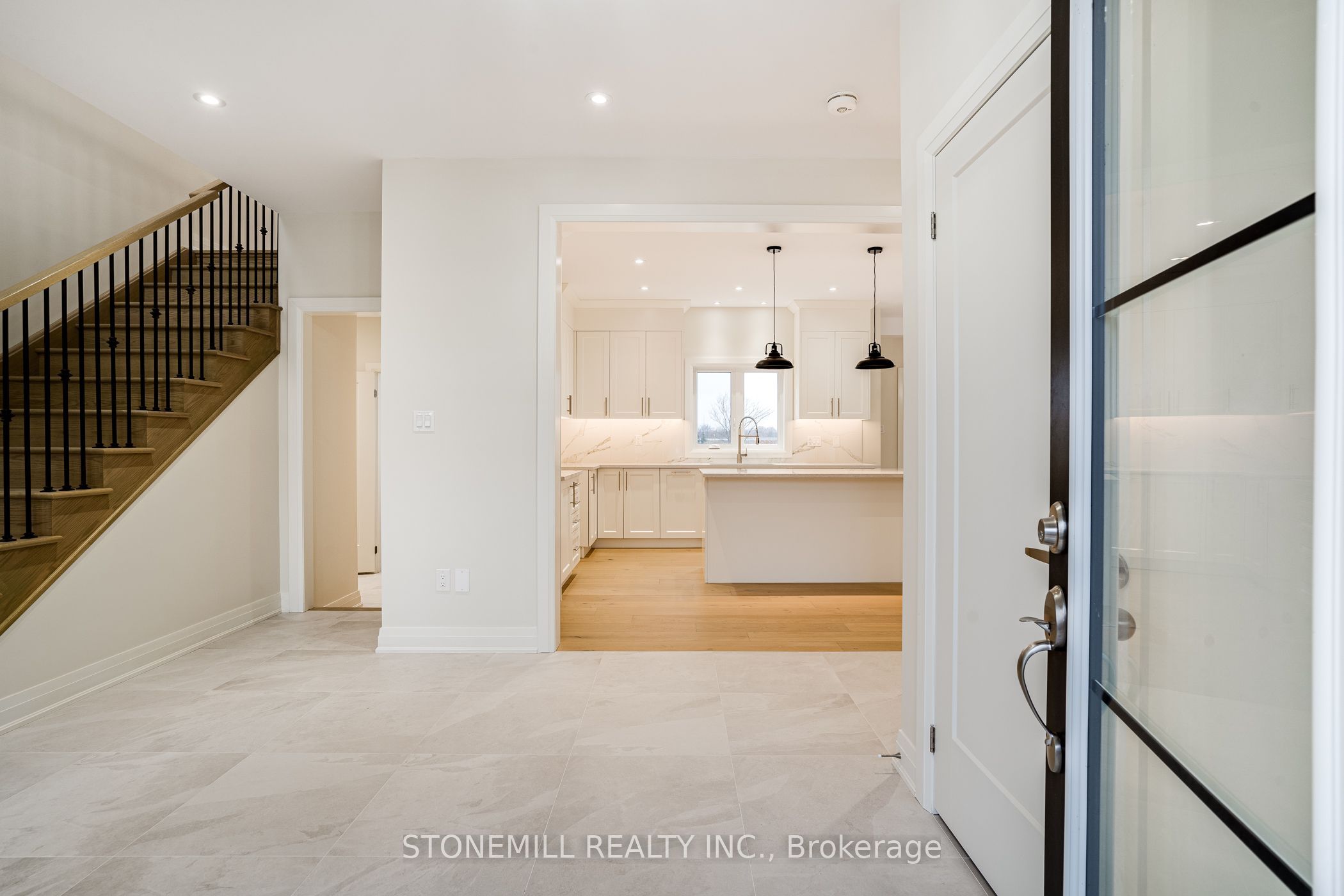 239 Midland Place, Welland, ON L3B 0H4 photo 4