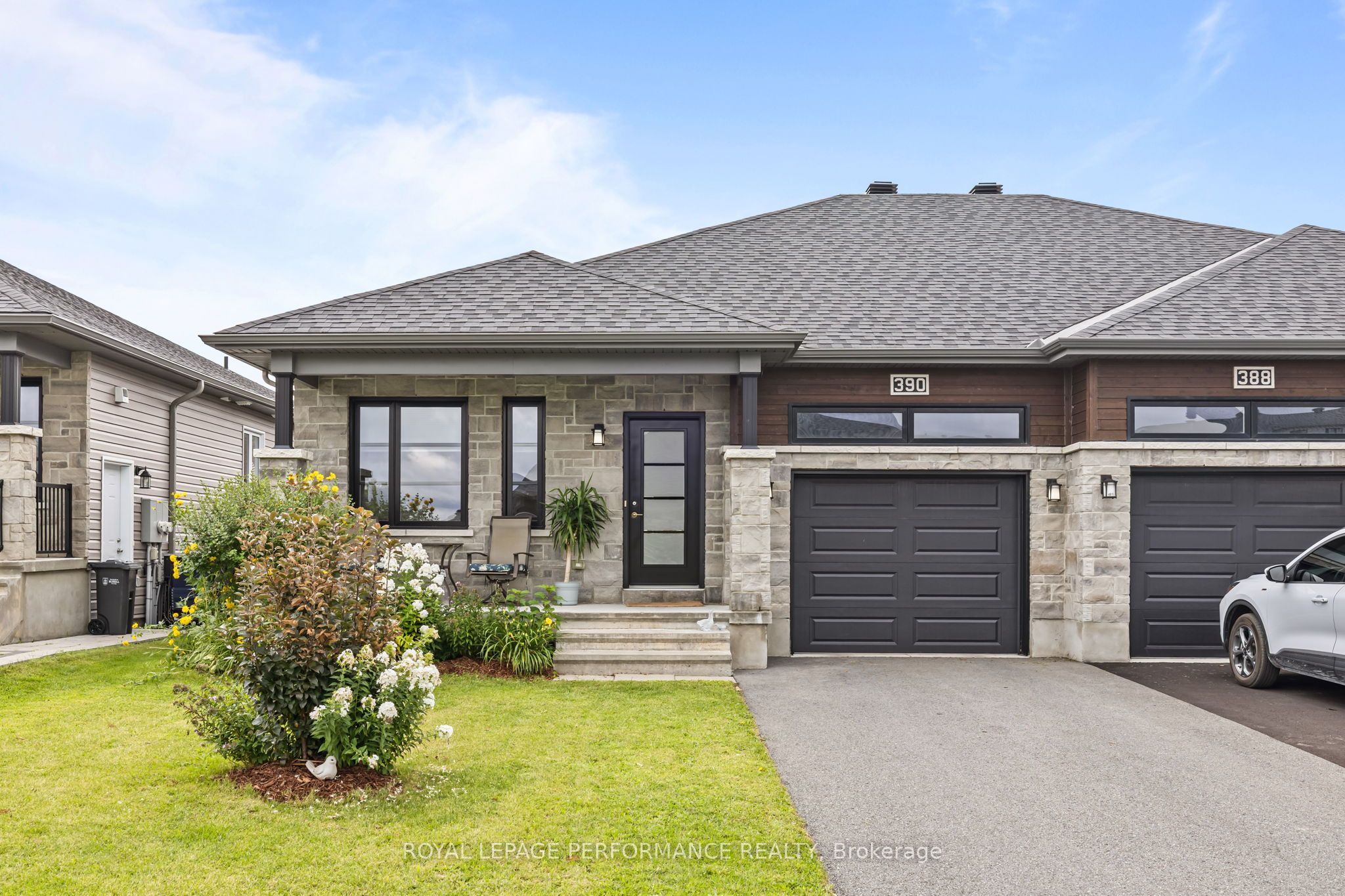390 Twilight Avenue, Russell, ON K4R 0E6