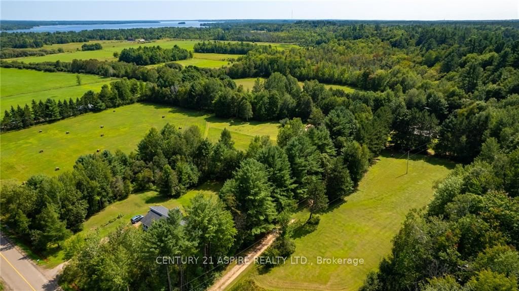 86 SACK Road, Petawawa, ON K8H 2W8 photo 5