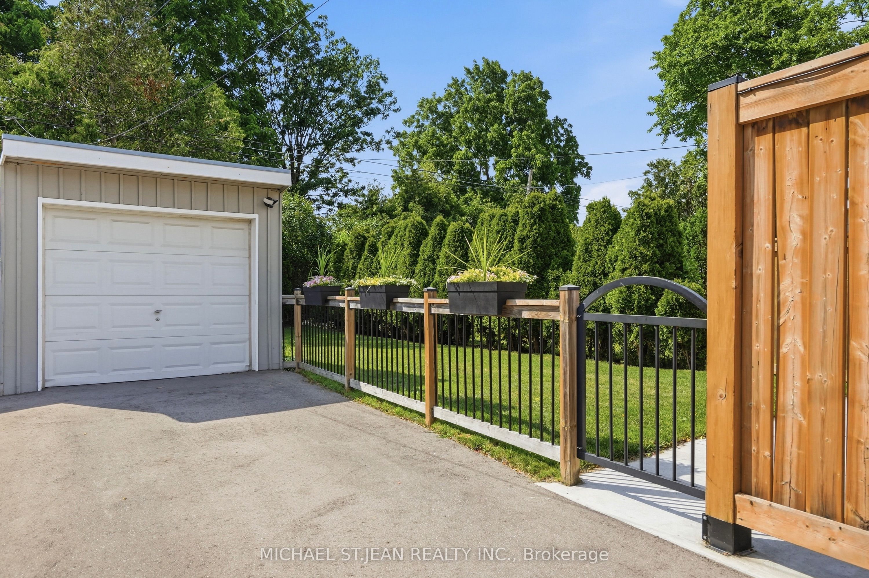 58 Tragina Avenue S, Hamilton, ON L8K 2Z3 photo 5