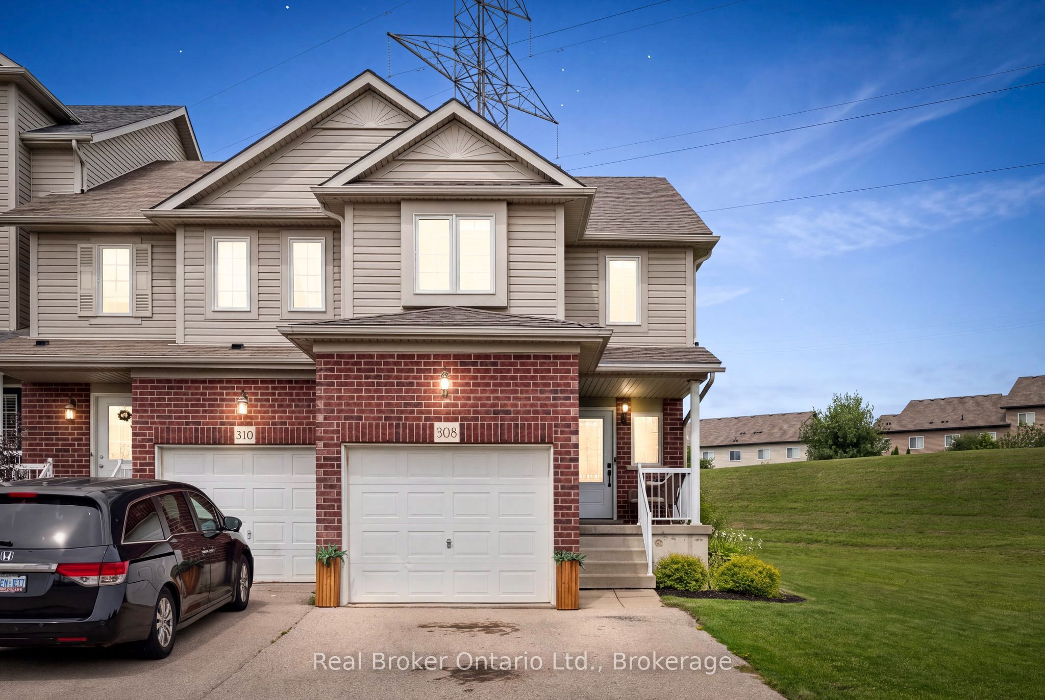 308 Parkvale Drive, Kitchener, ON N2R 1Y7