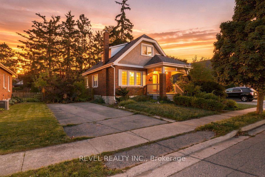 26 Abigail Avenue, Brantford, ON N3R 4R9