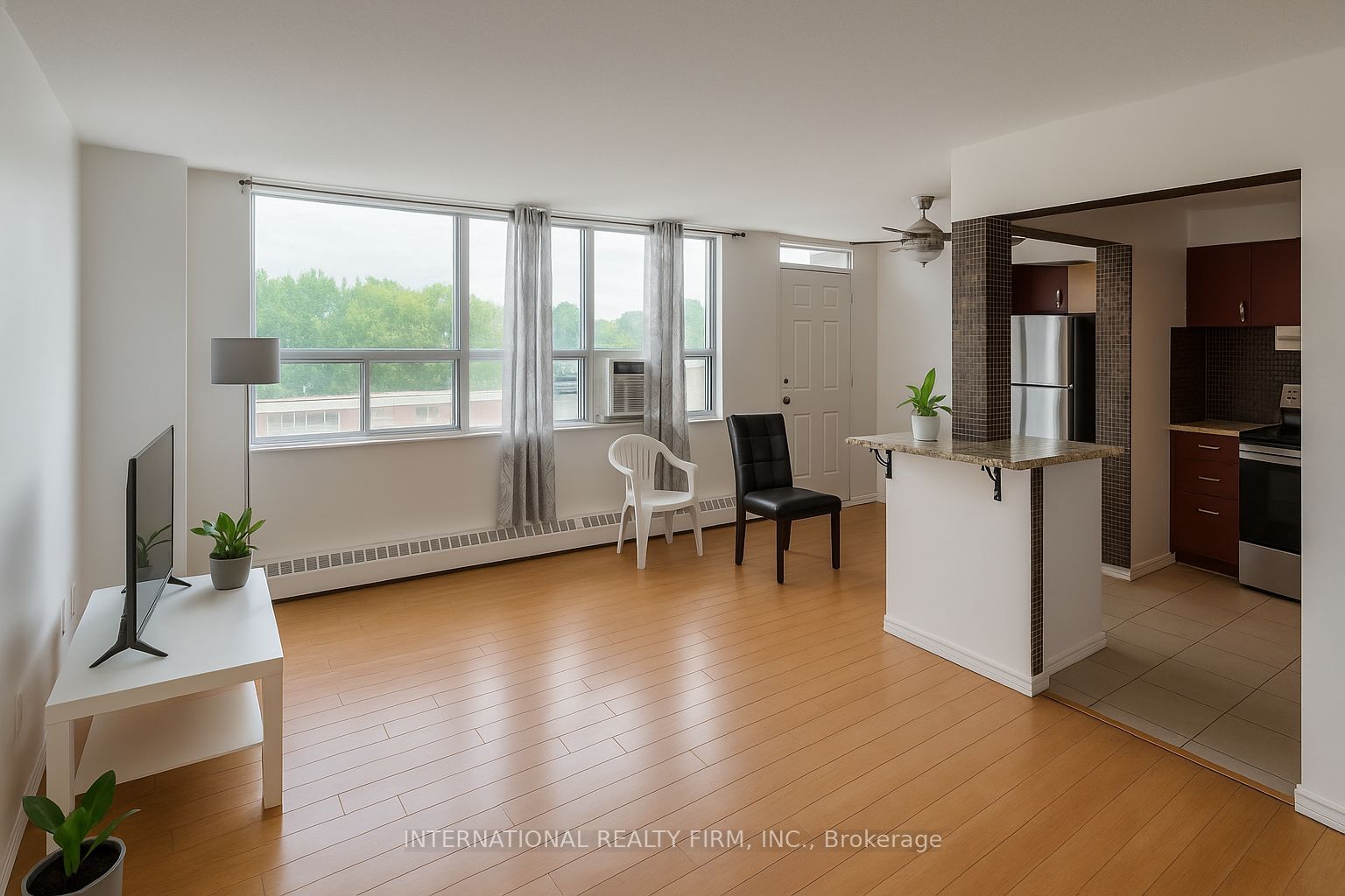 15 Albright Road 301, Hamilton, ON L8K 5J2 photo 4