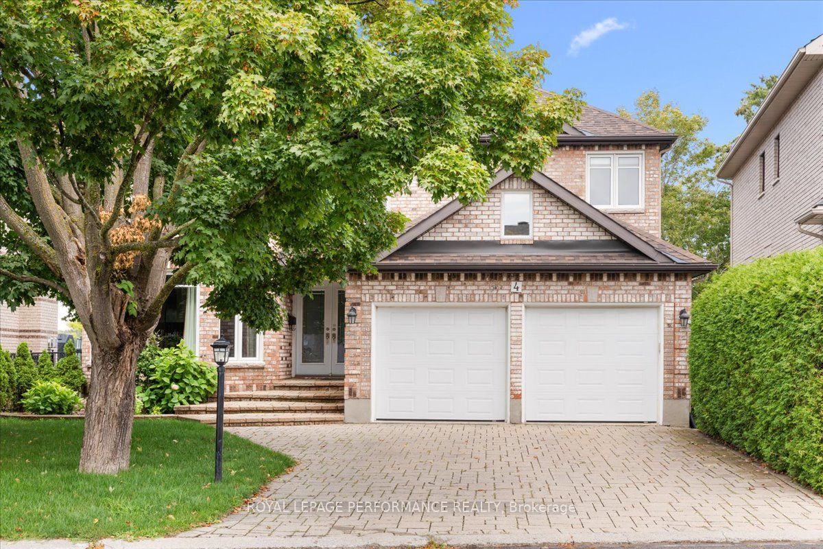 4 Wellsmere Court, Country Place - Pineglen - Crestview and Area, ON K2E 8C2