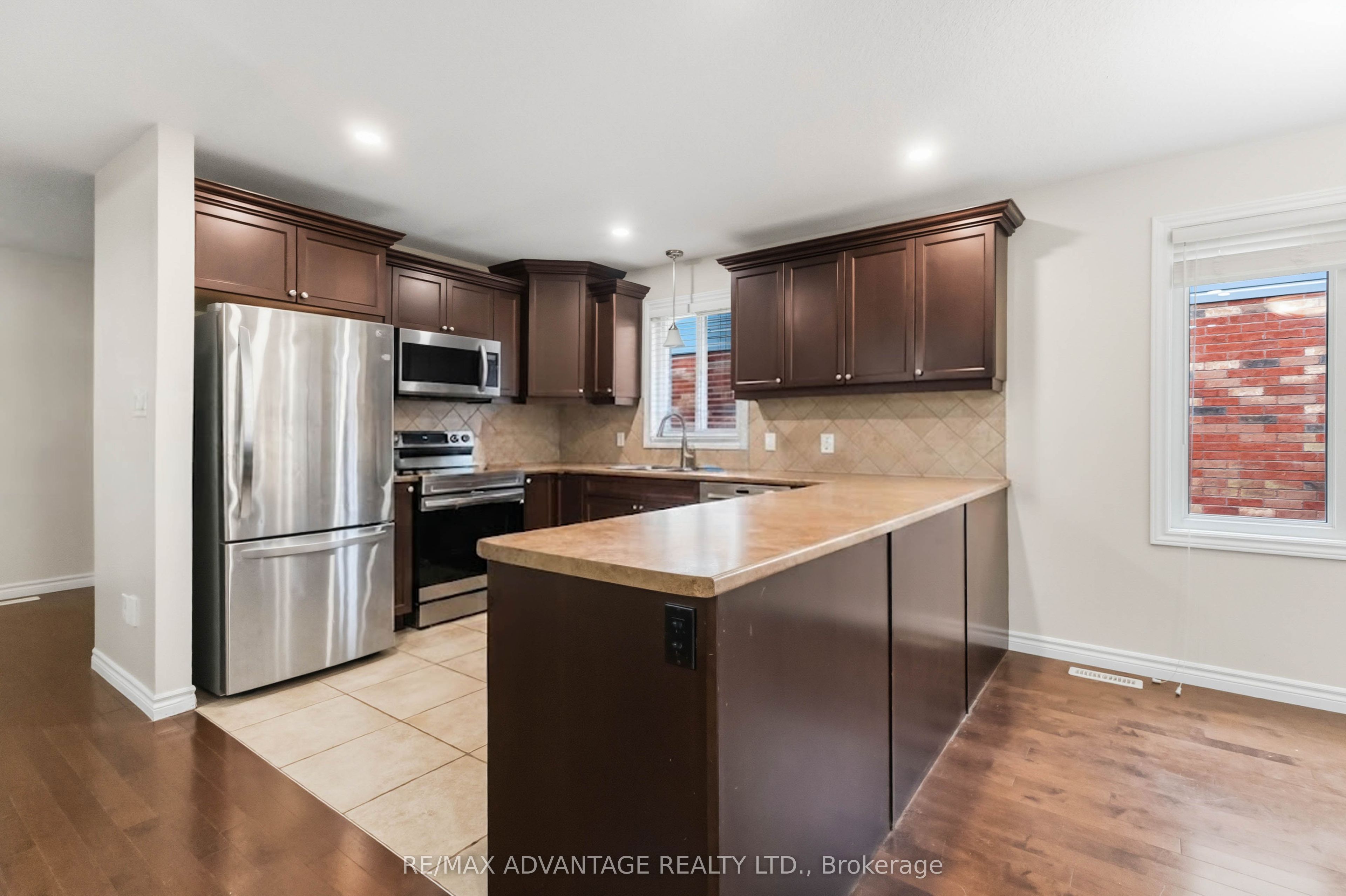 400 Skyline Avenue 6, London North, ON N5X 0B3 photo 5