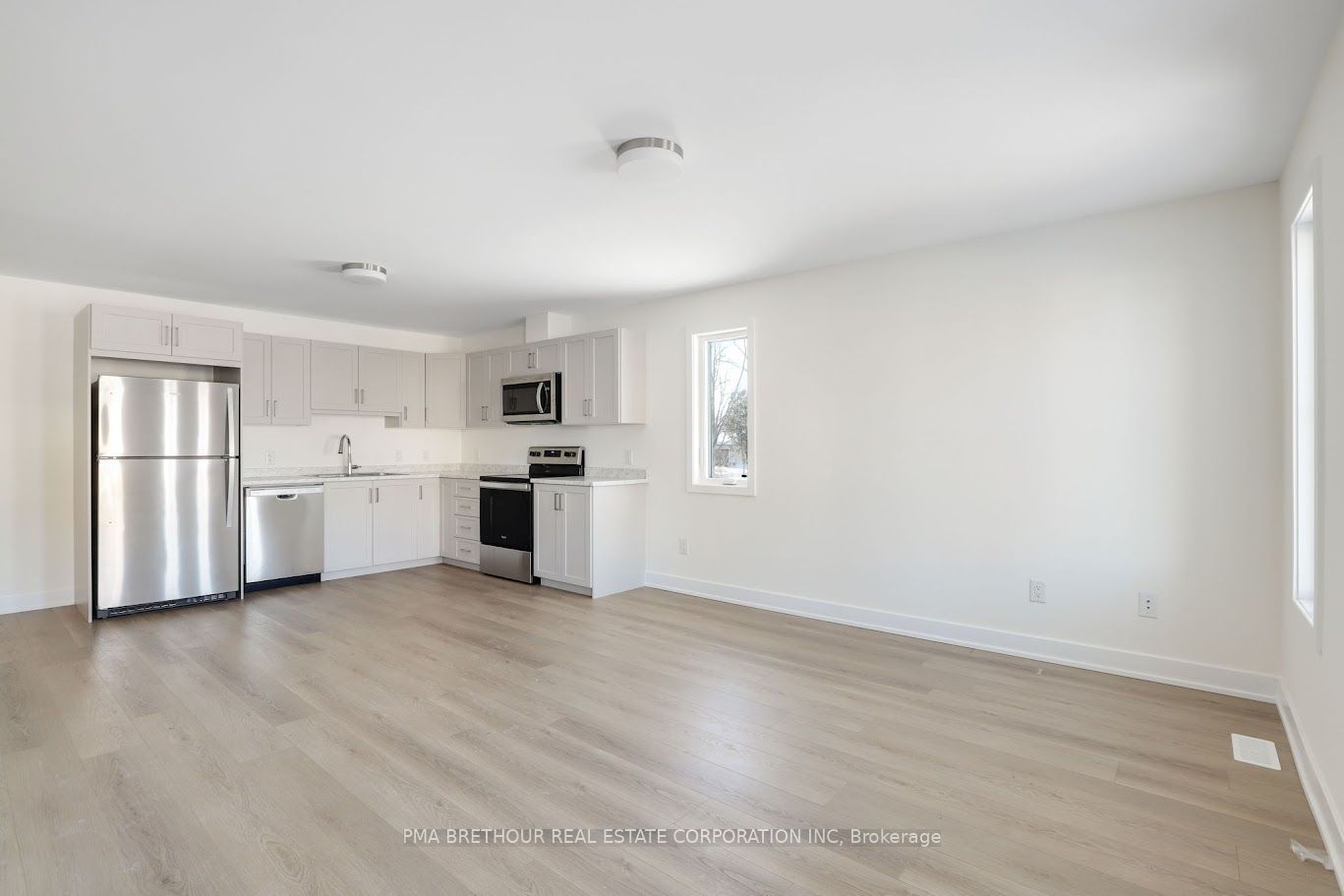 148 Doctor Agnes Craine Drive, Smiths Falls, ON K7A 0A5 photo 3