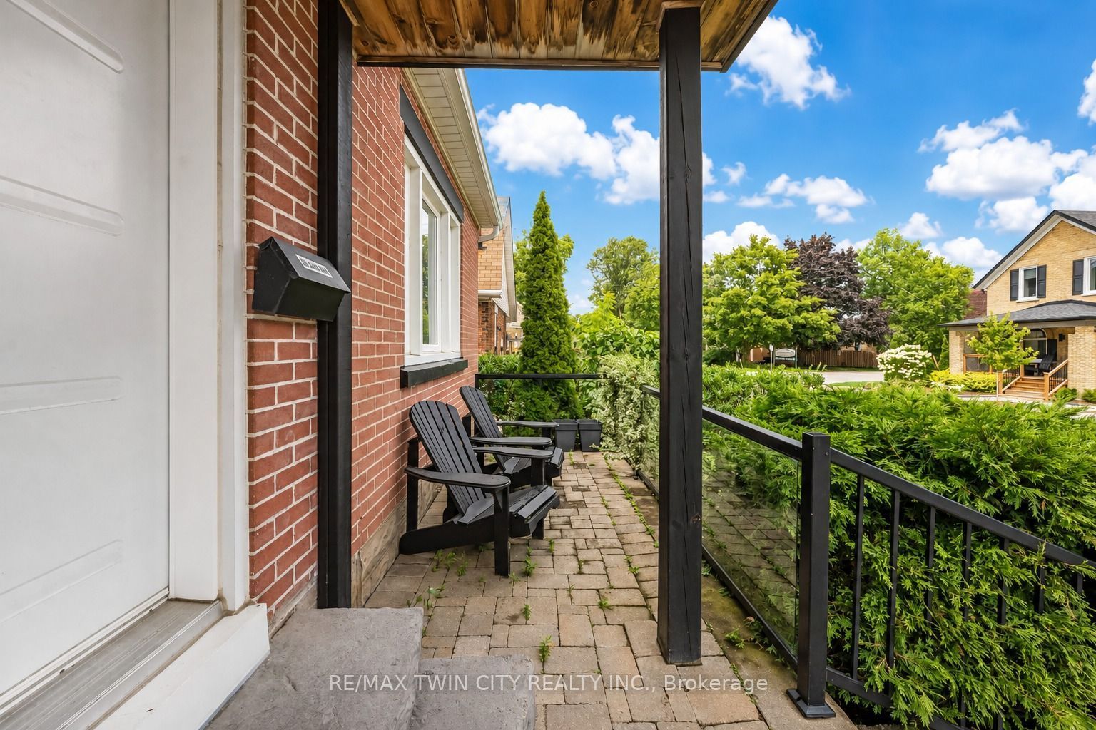 57 Peppler Street, Waterloo, ON N2J 3C7 photo 3