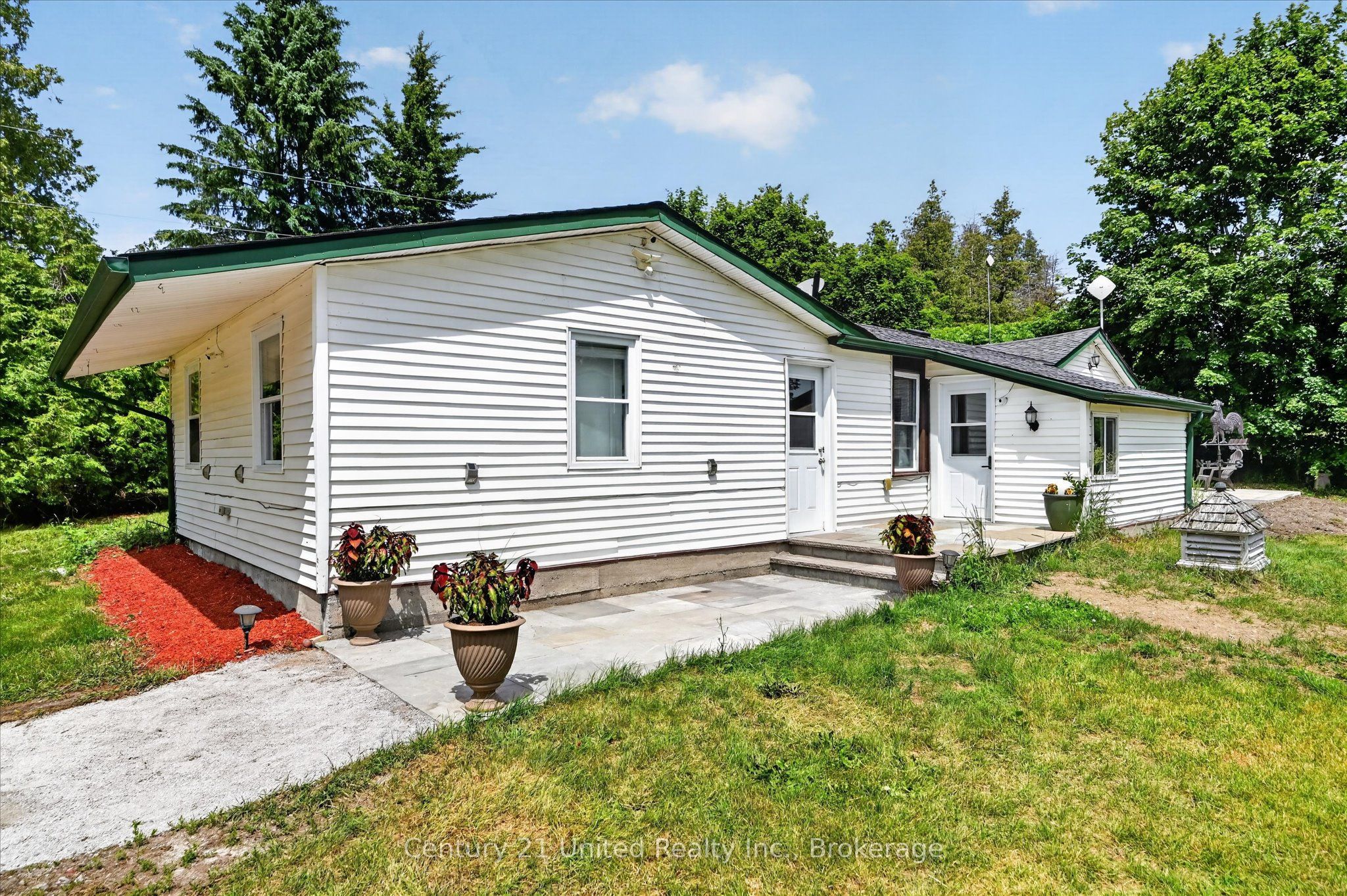 93 Loop Line, Kawartha Lakes, ON K0L 2W0 photo 5