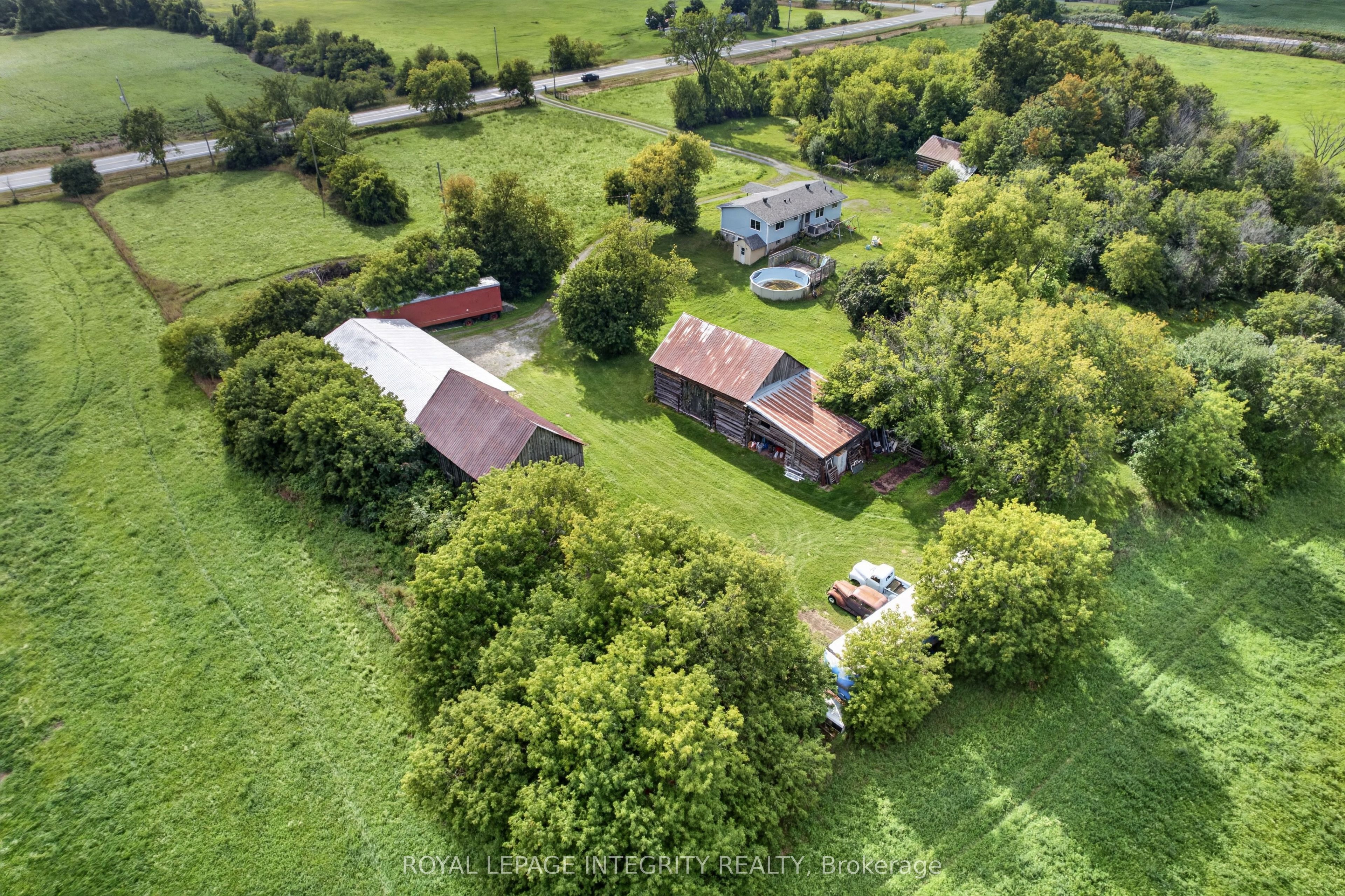 2063 Dwyer Hill Road, Stittsville - Munster - Richmond, ON K0A 1B0 photo 3