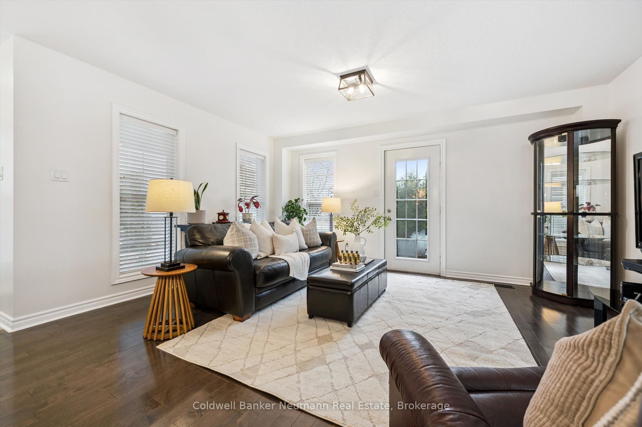 100 Frederick Drive 9, Guelph, ON N1L 0H6 photo 5