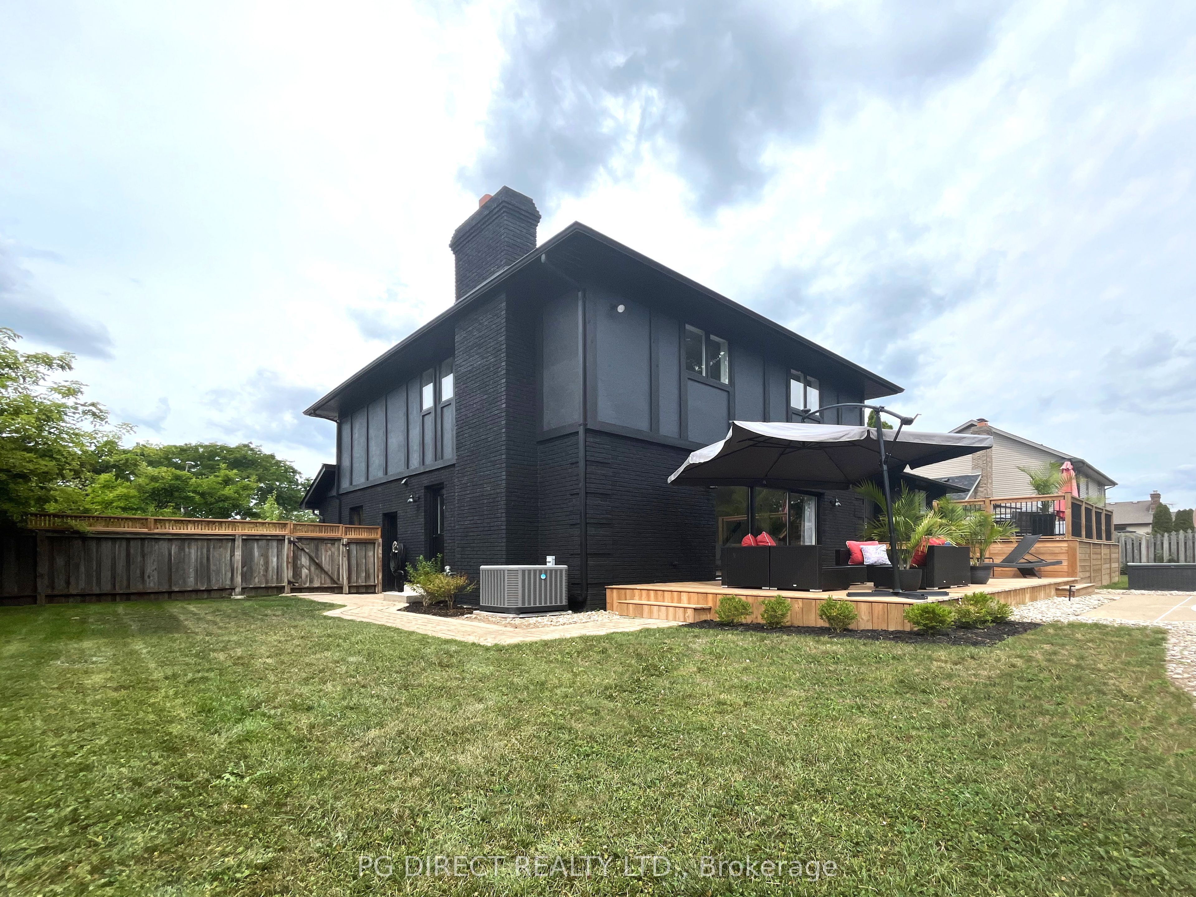 134 Angstrom Crescent, Amherstburg, ON N9V 3S3 photo 2