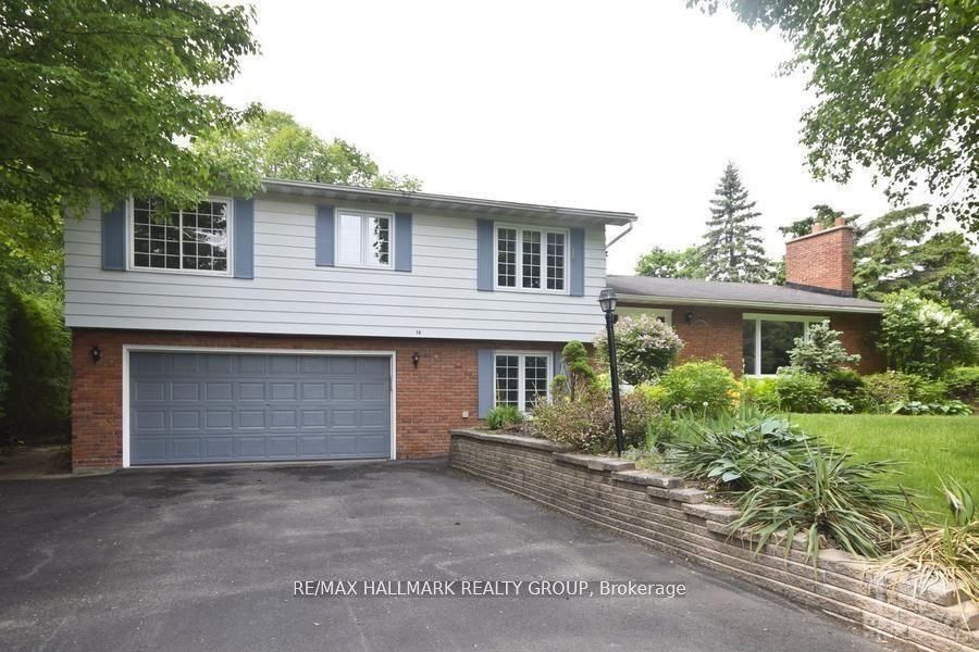 14 Whippoorwill Drive, Beacon Hill North - South and Area, ON K1J 7J2