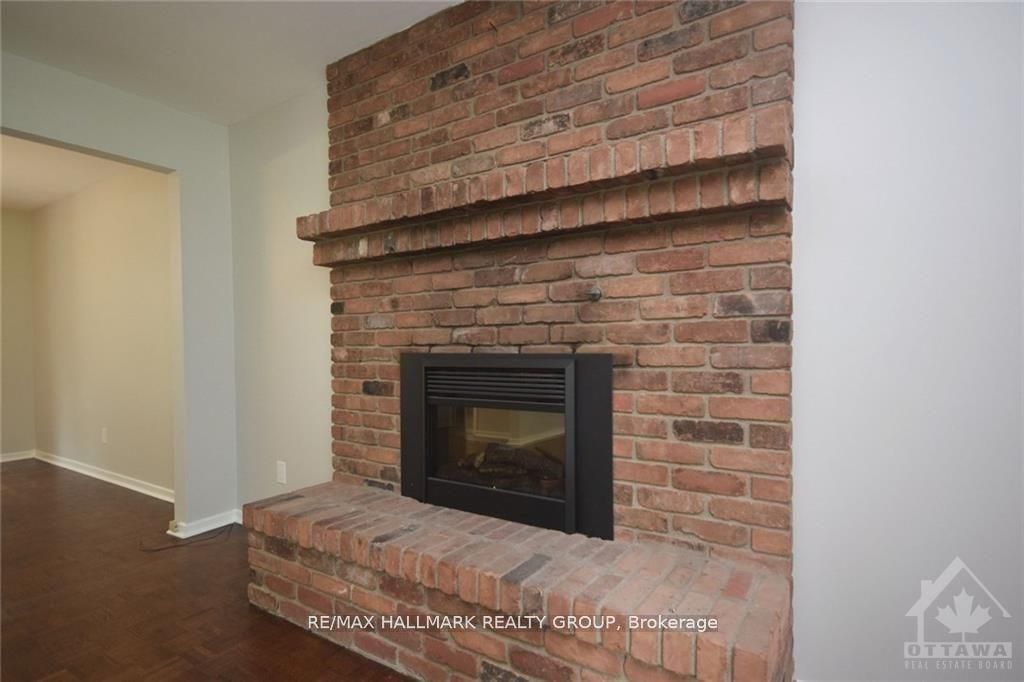 14 Whippoorwill Drive, Beacon Hill North - South and Area, ON K1J 7J2 photo 4